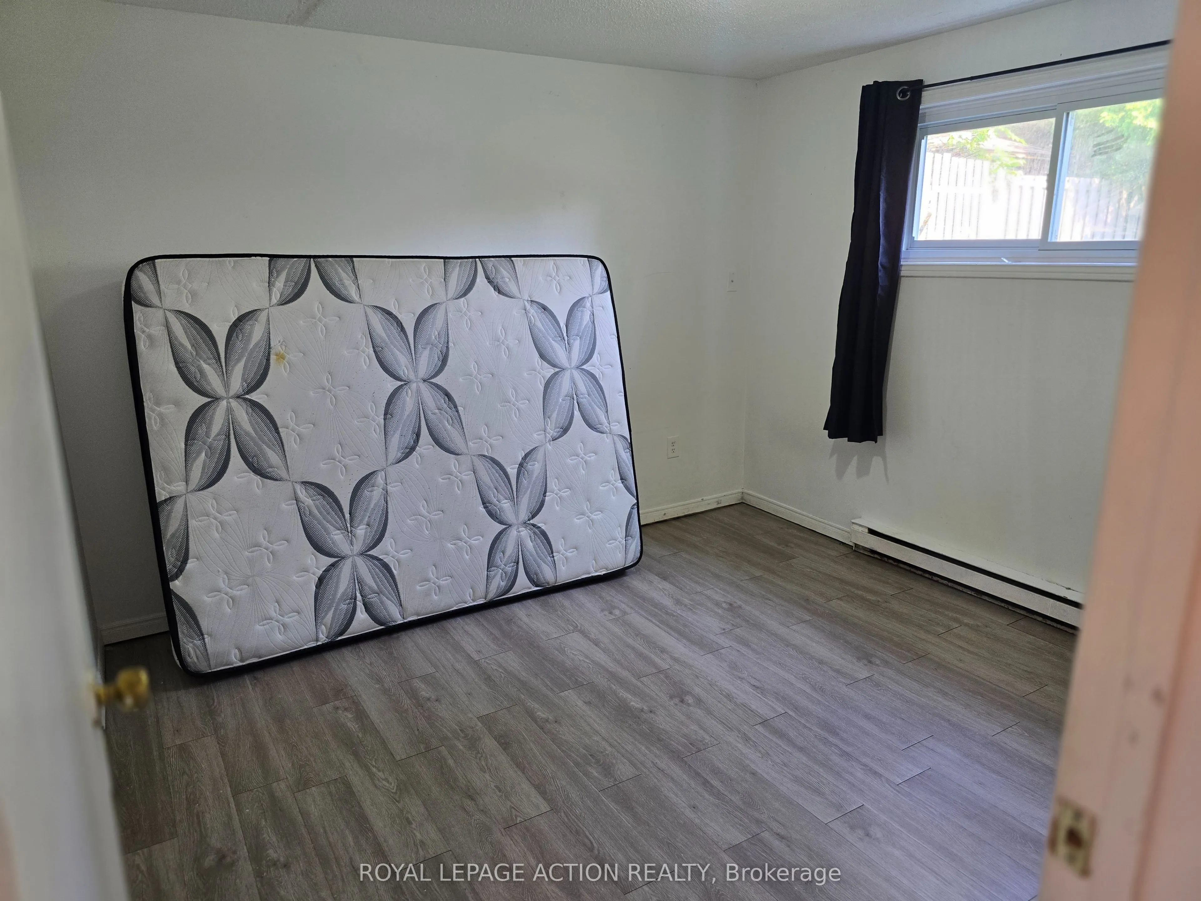 708 Oxford Street E
