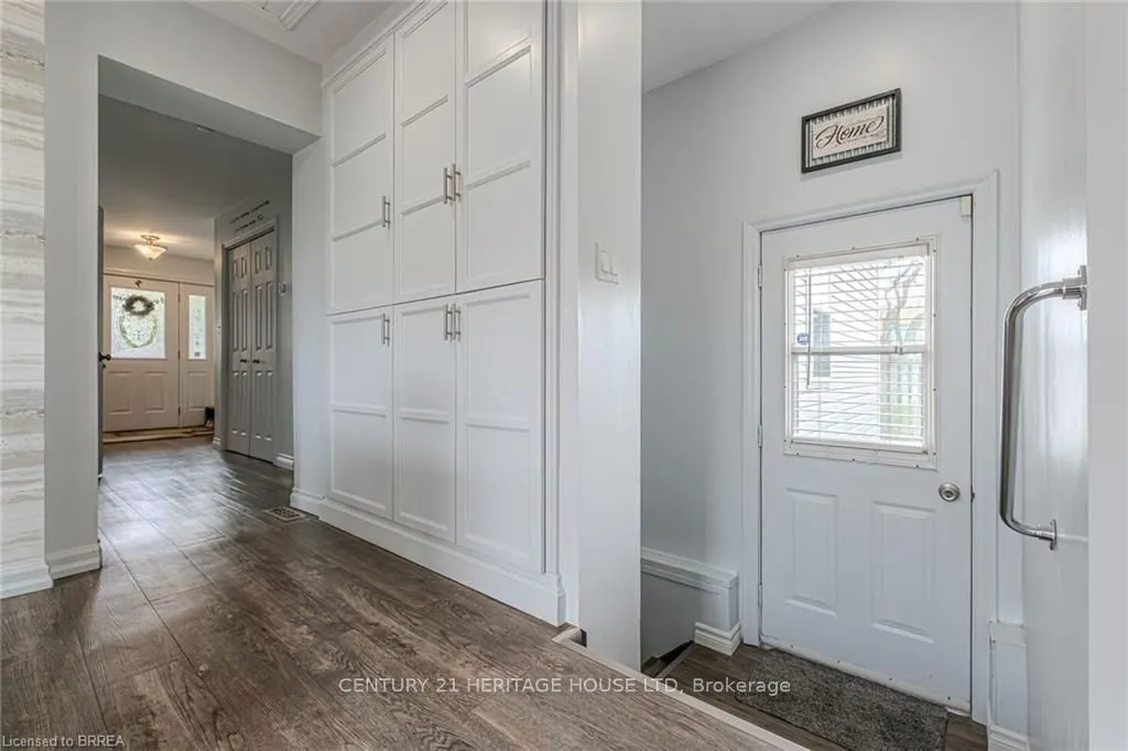 388 Mckellar Street
