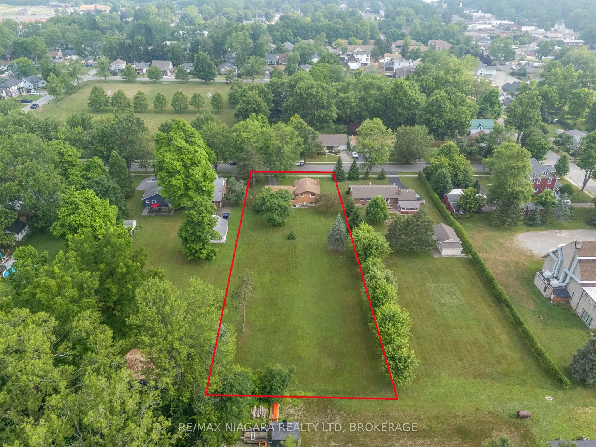 3759 Highland Drive