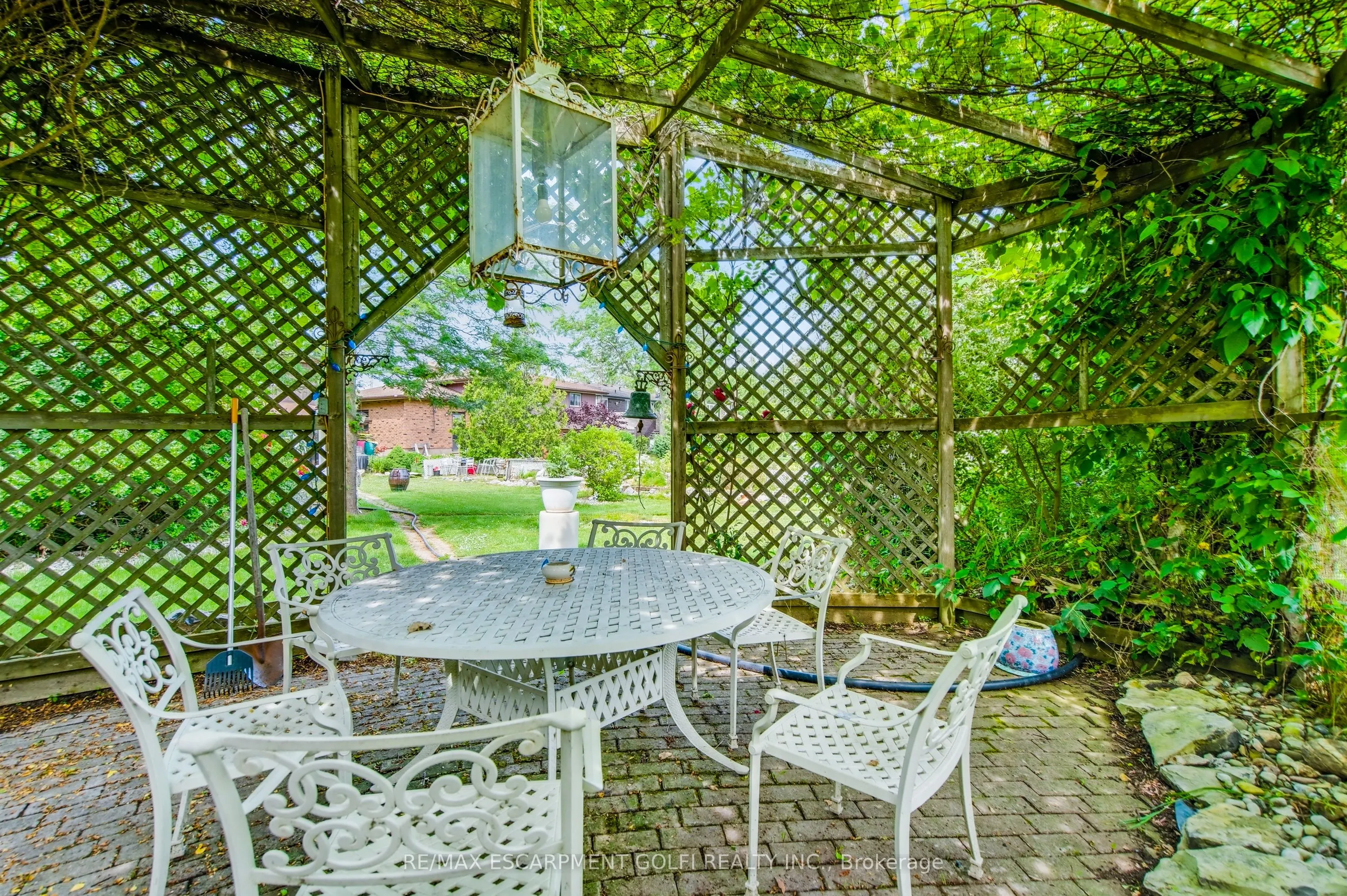 348 Barrick Road
