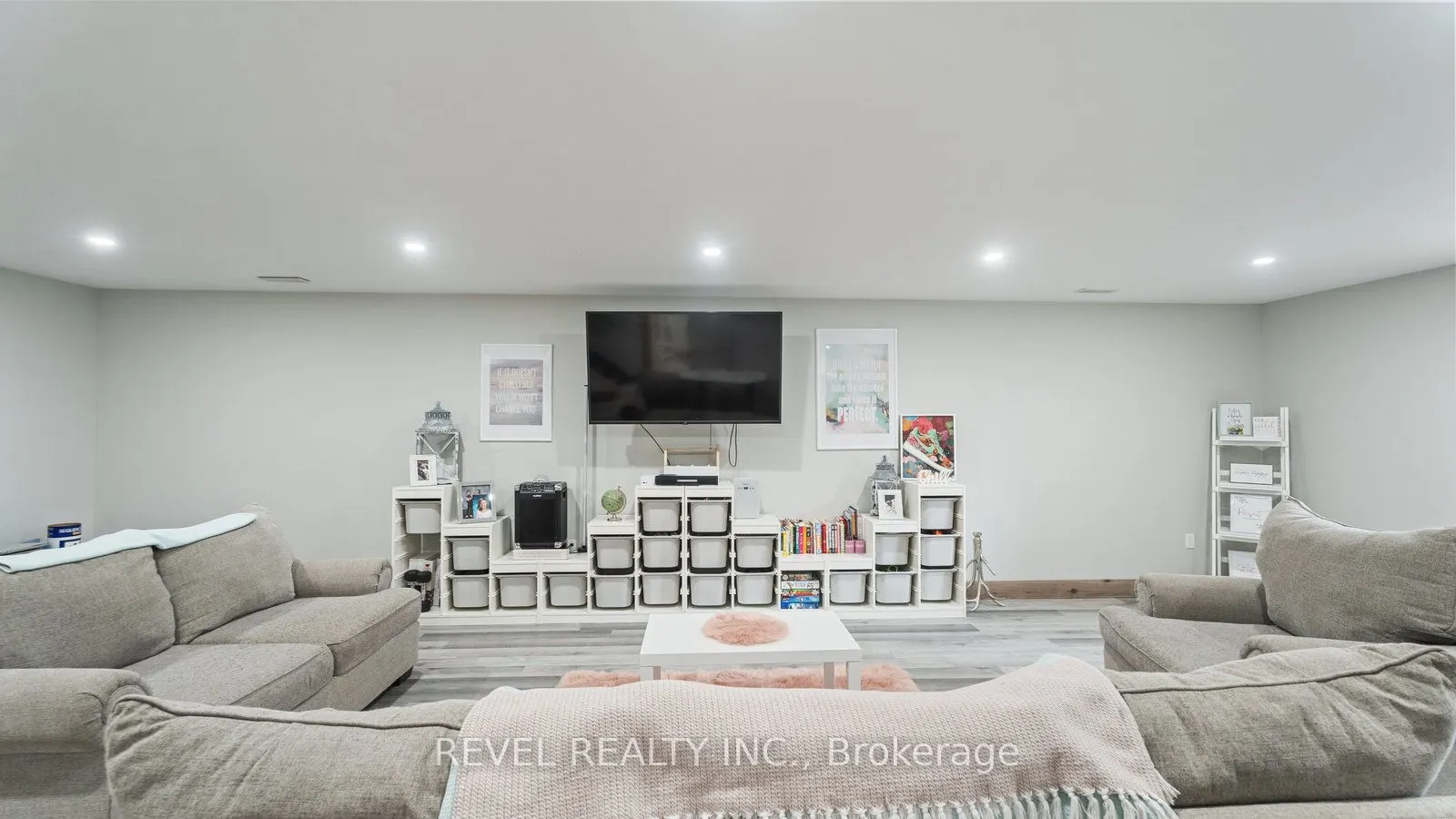 6 Kings Lane