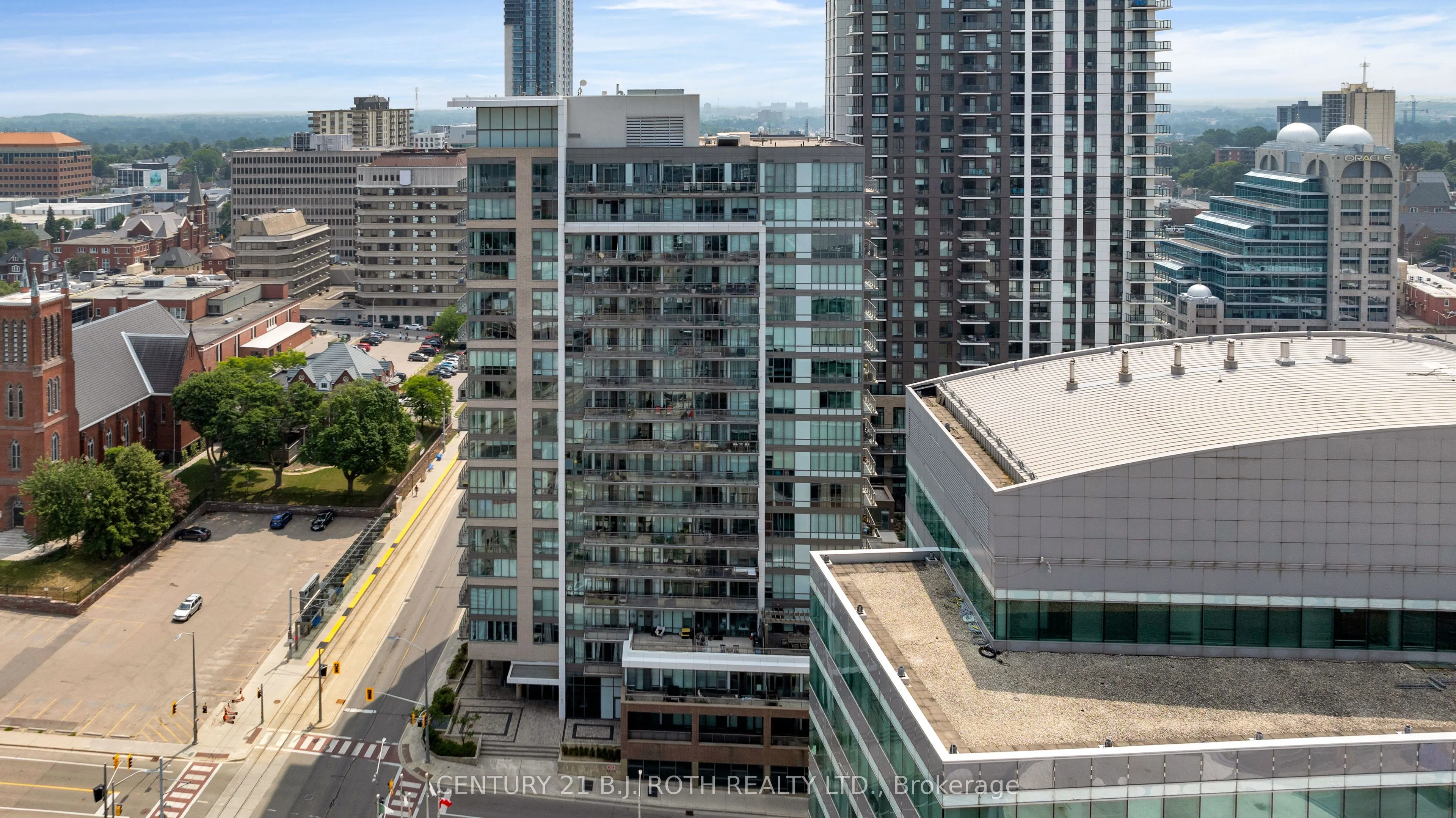 85 Duke Street W, #1507