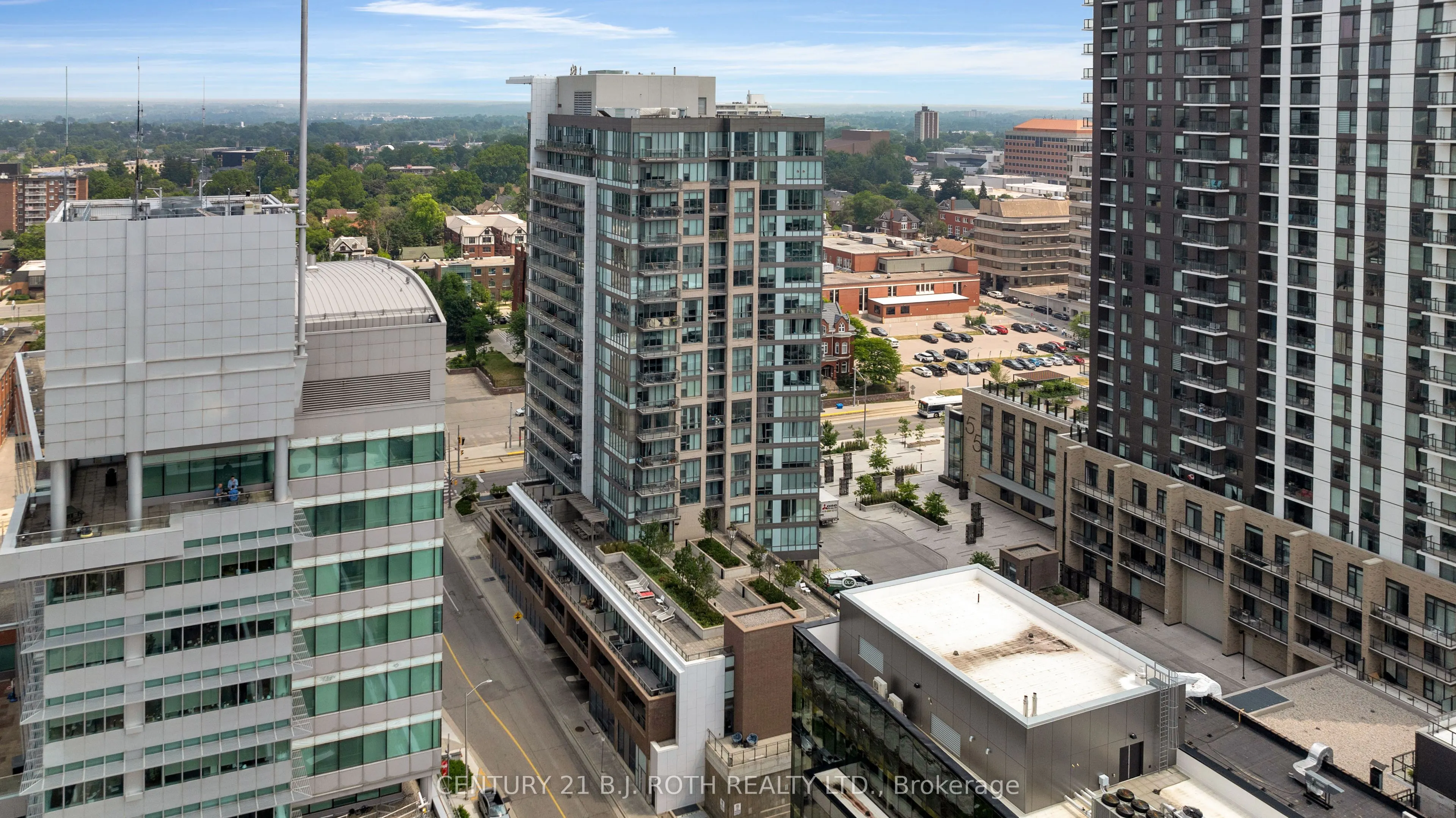 85 Duke Street W, #1507