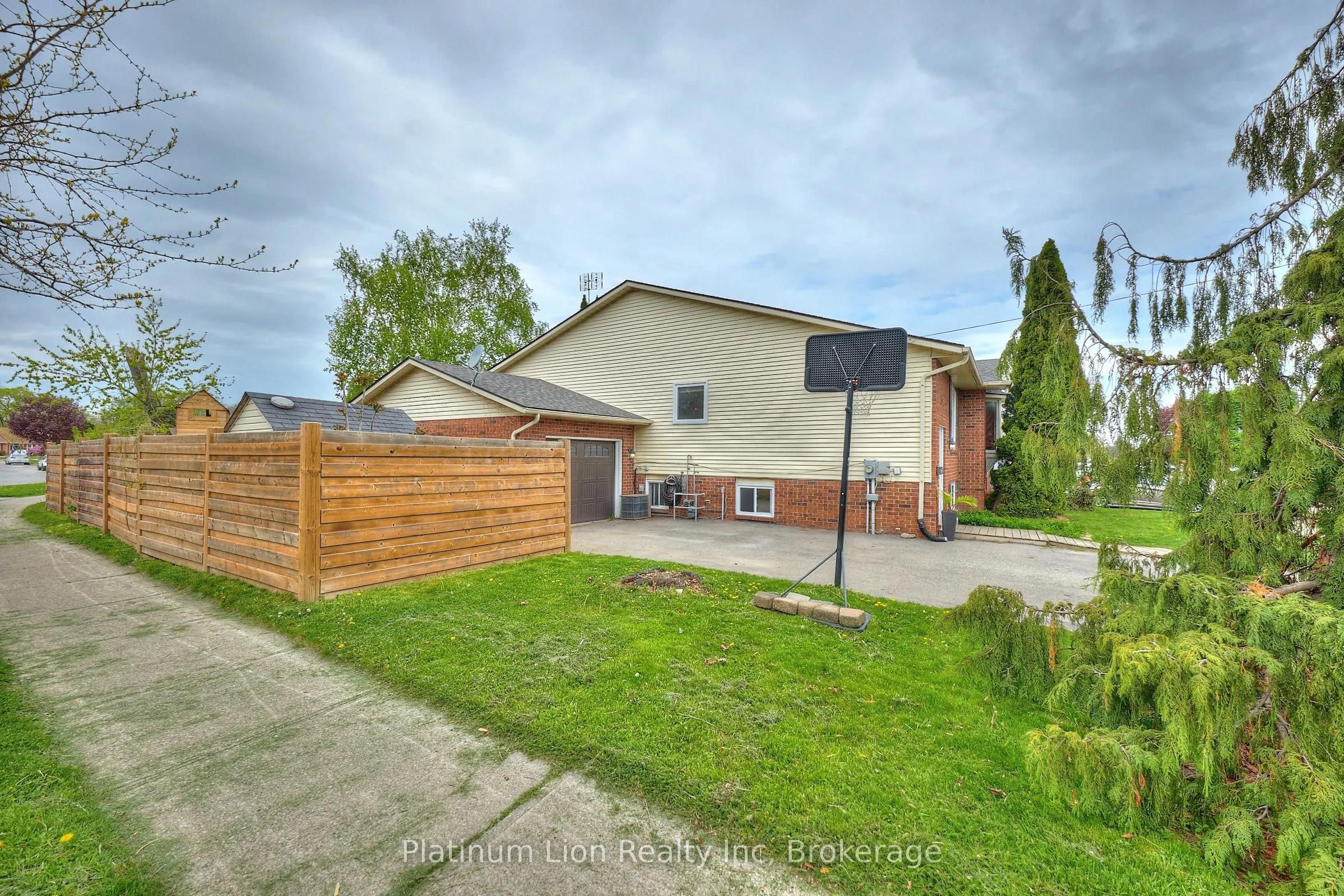 3958 23rd Street