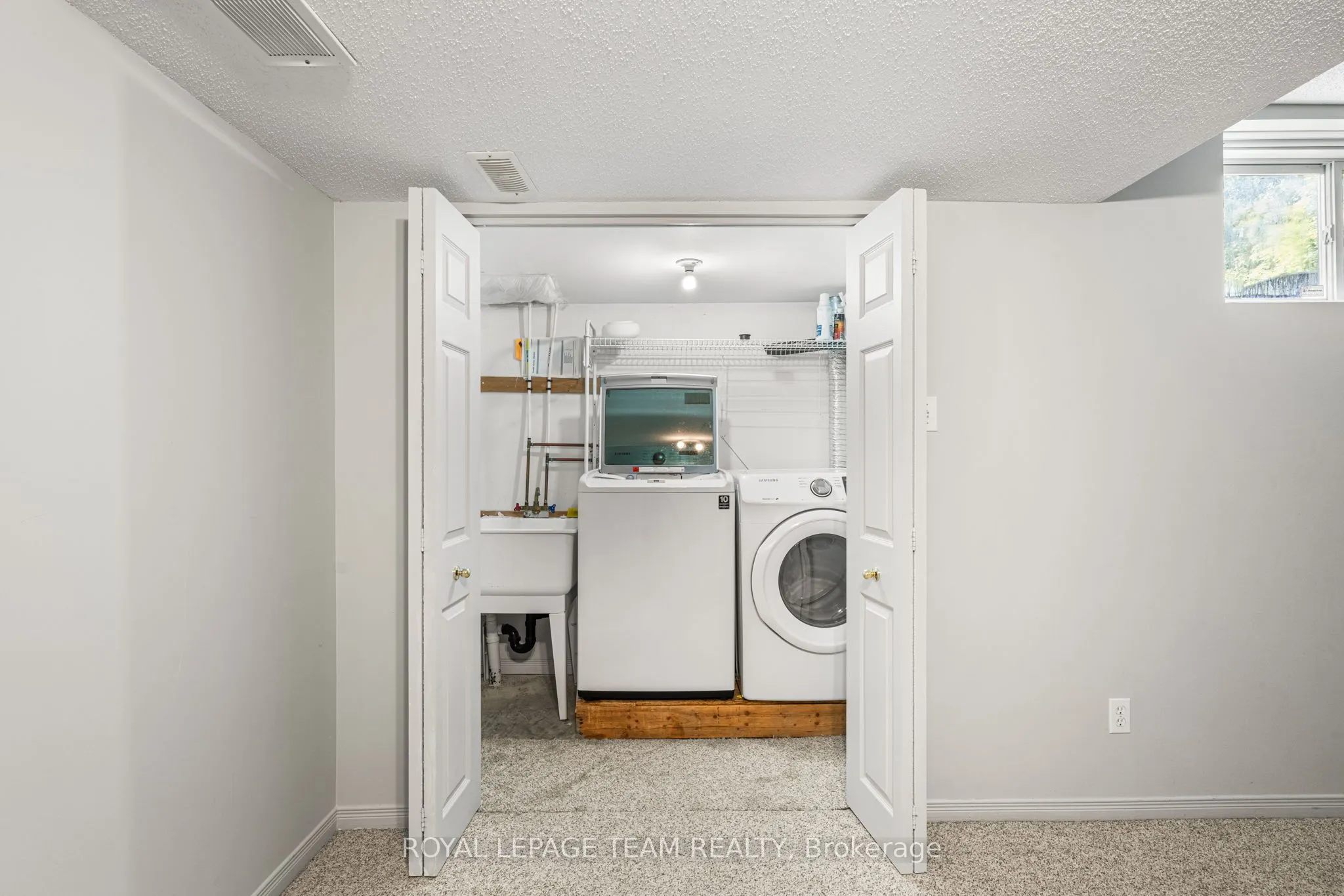 156 Claridge Drive