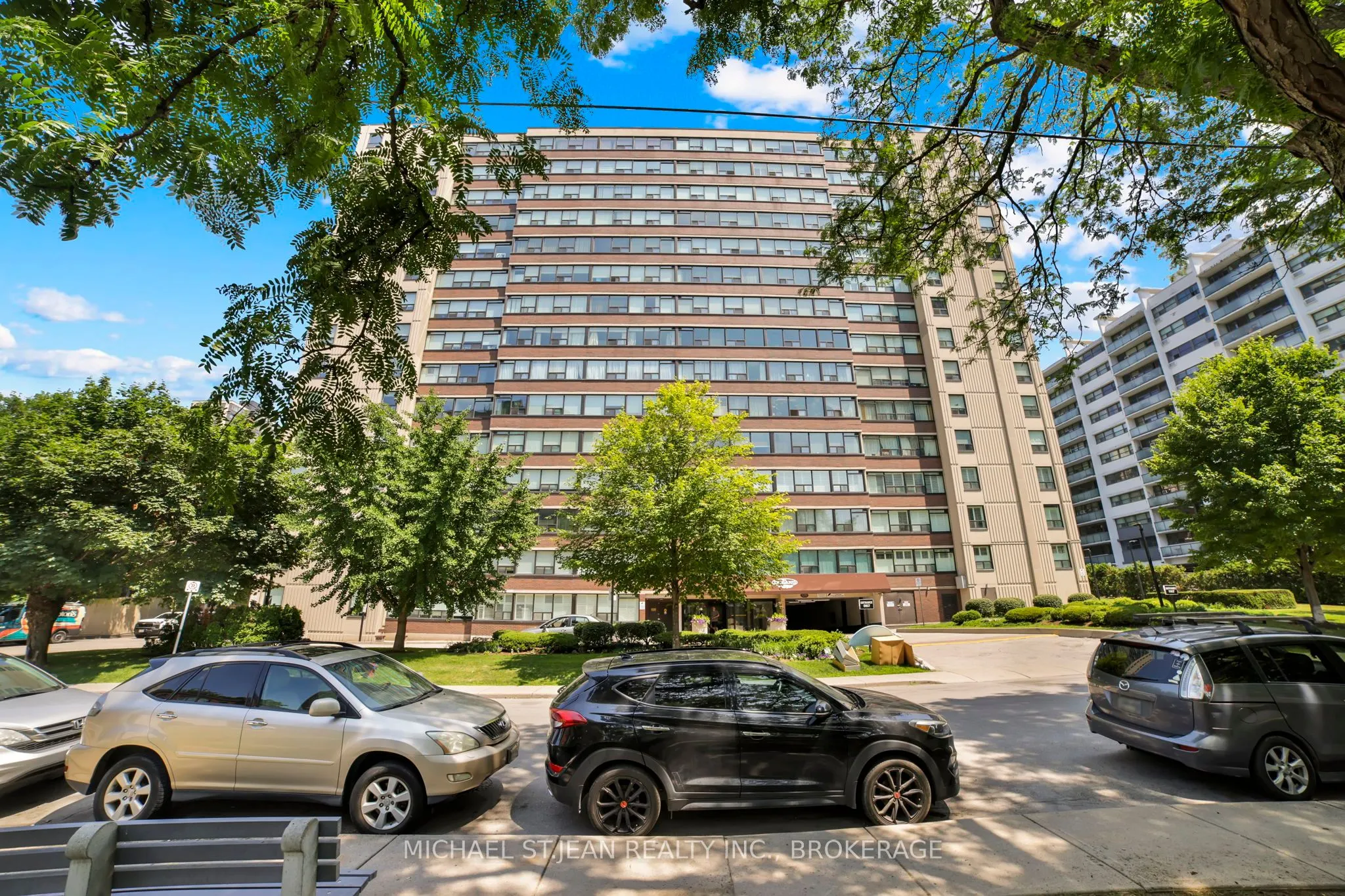 120 Duke Street, #1204