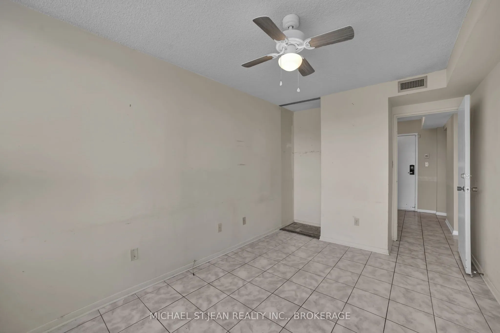 120 Duke Street, #1204