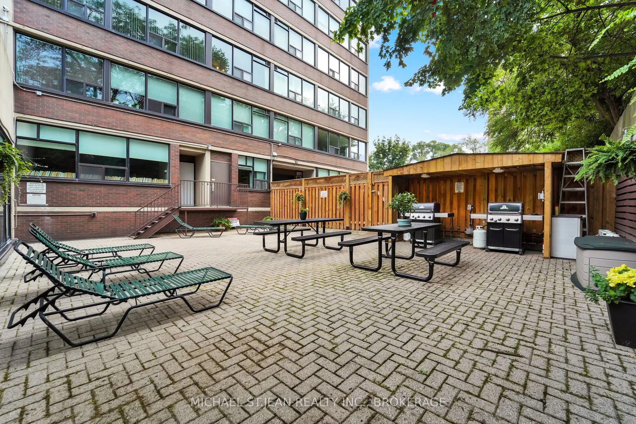 120 Duke Street, #1204