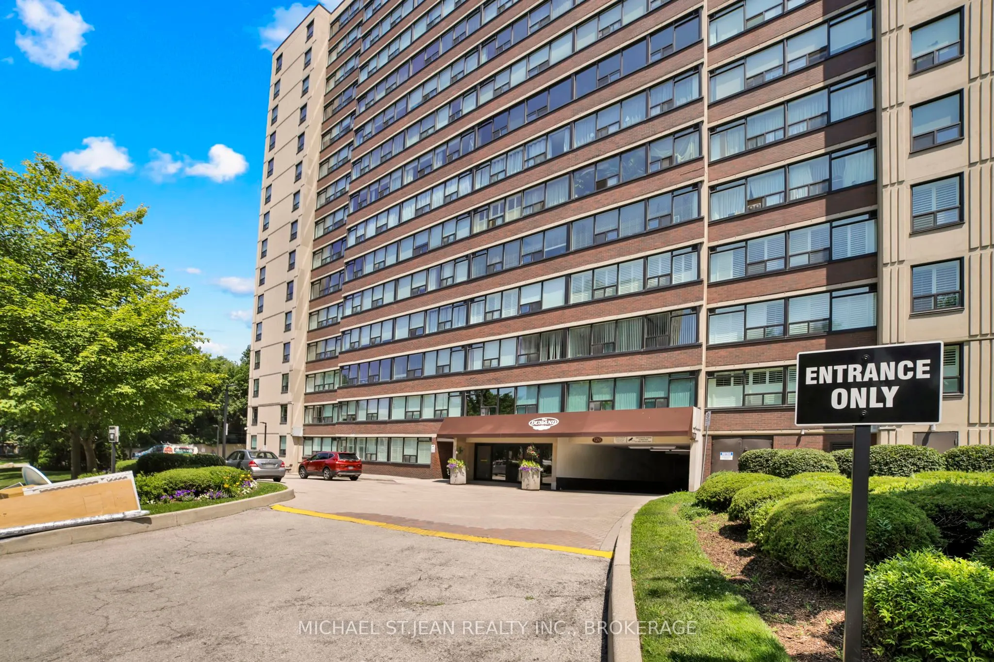 120 Duke Street, #1204