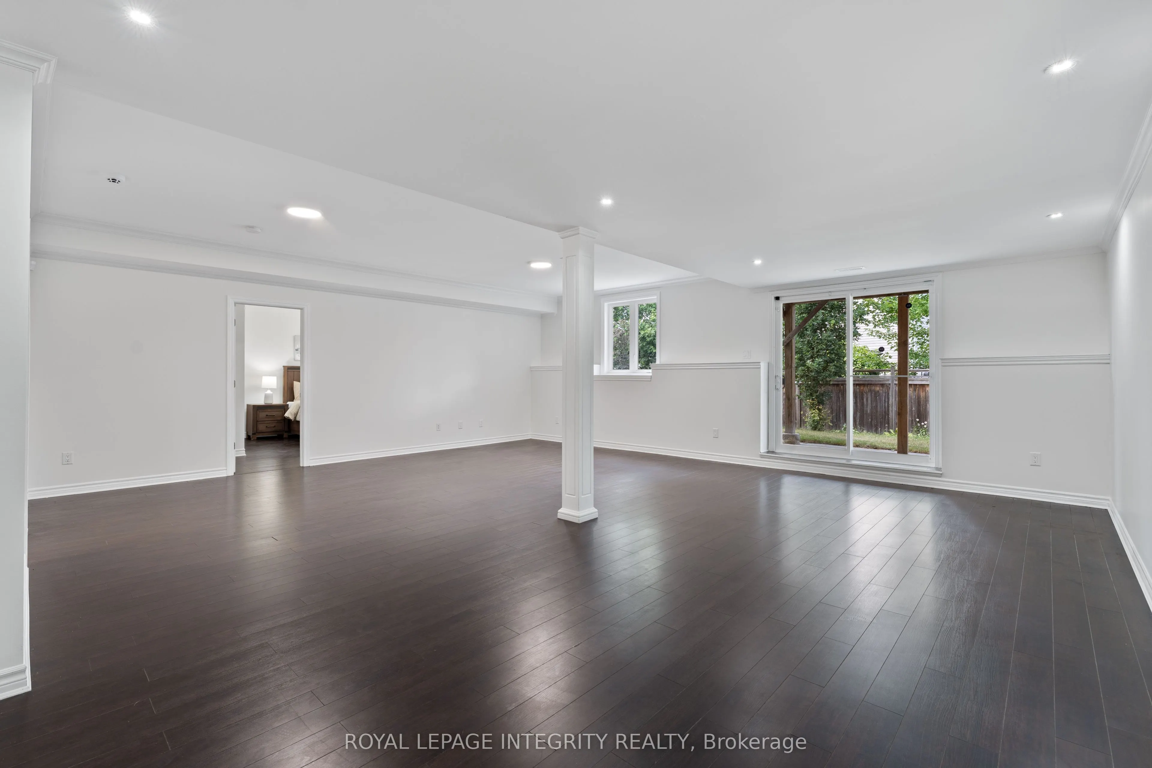449 Landswood Way
