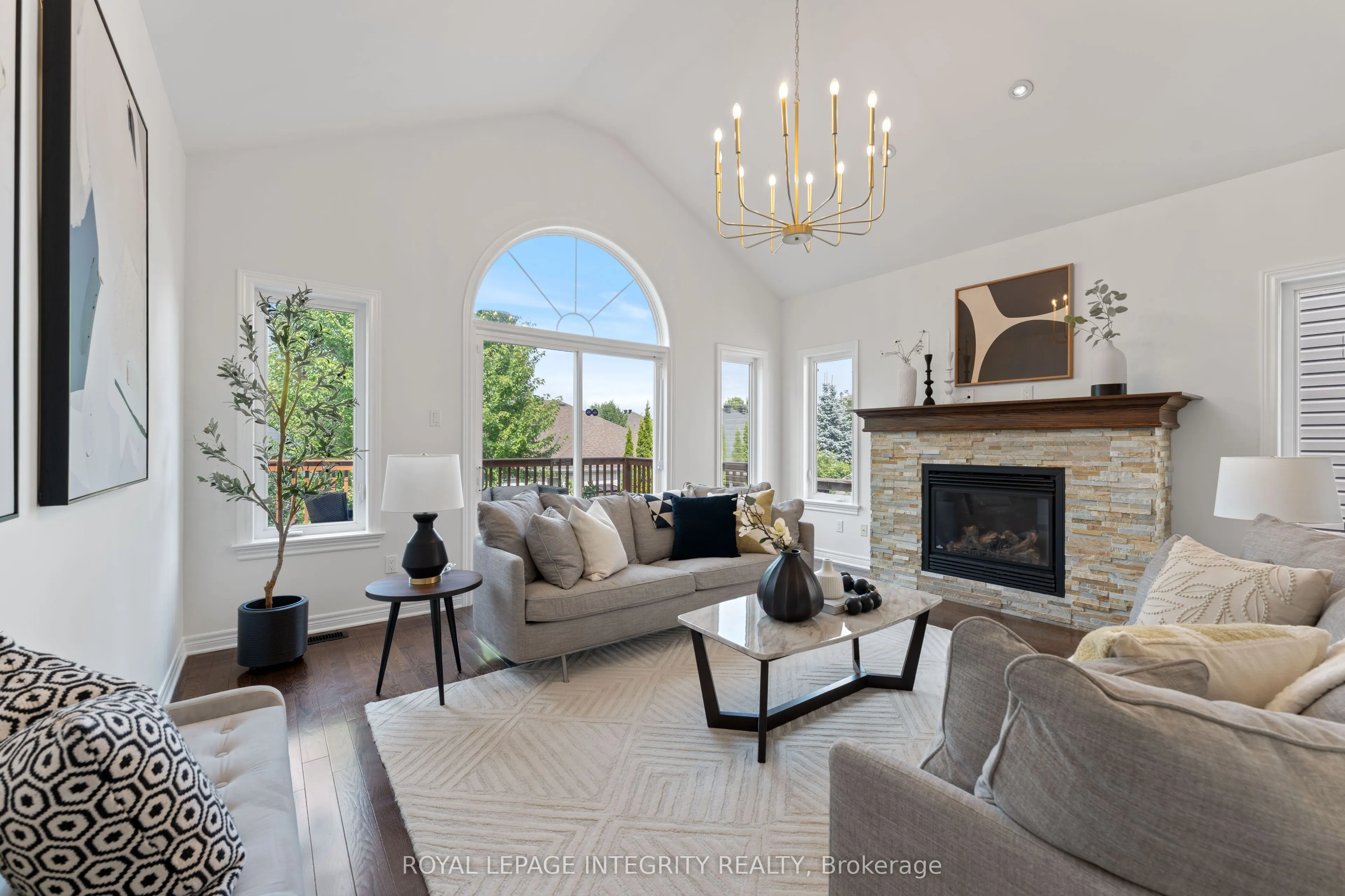 449 Landswood Way
