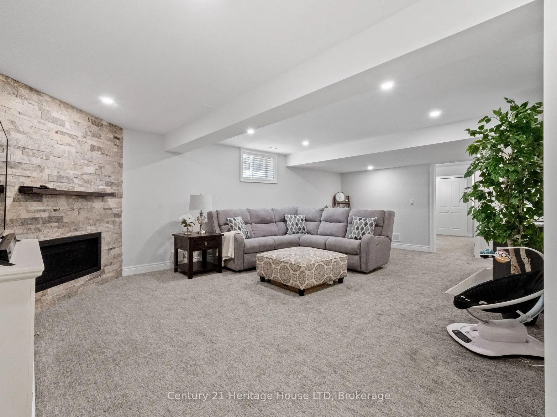 281 REGATTA Drive