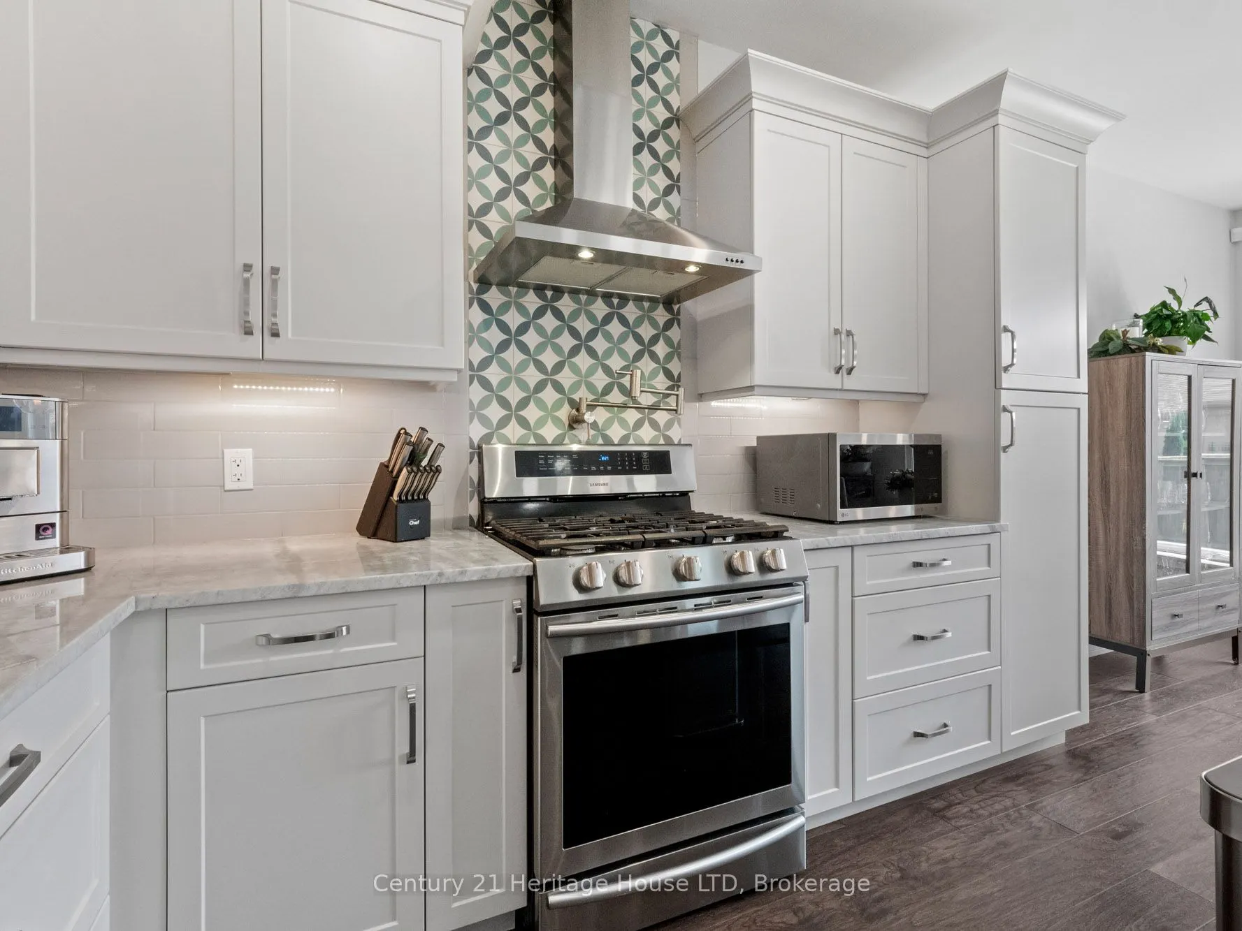 281 REGATTA Drive