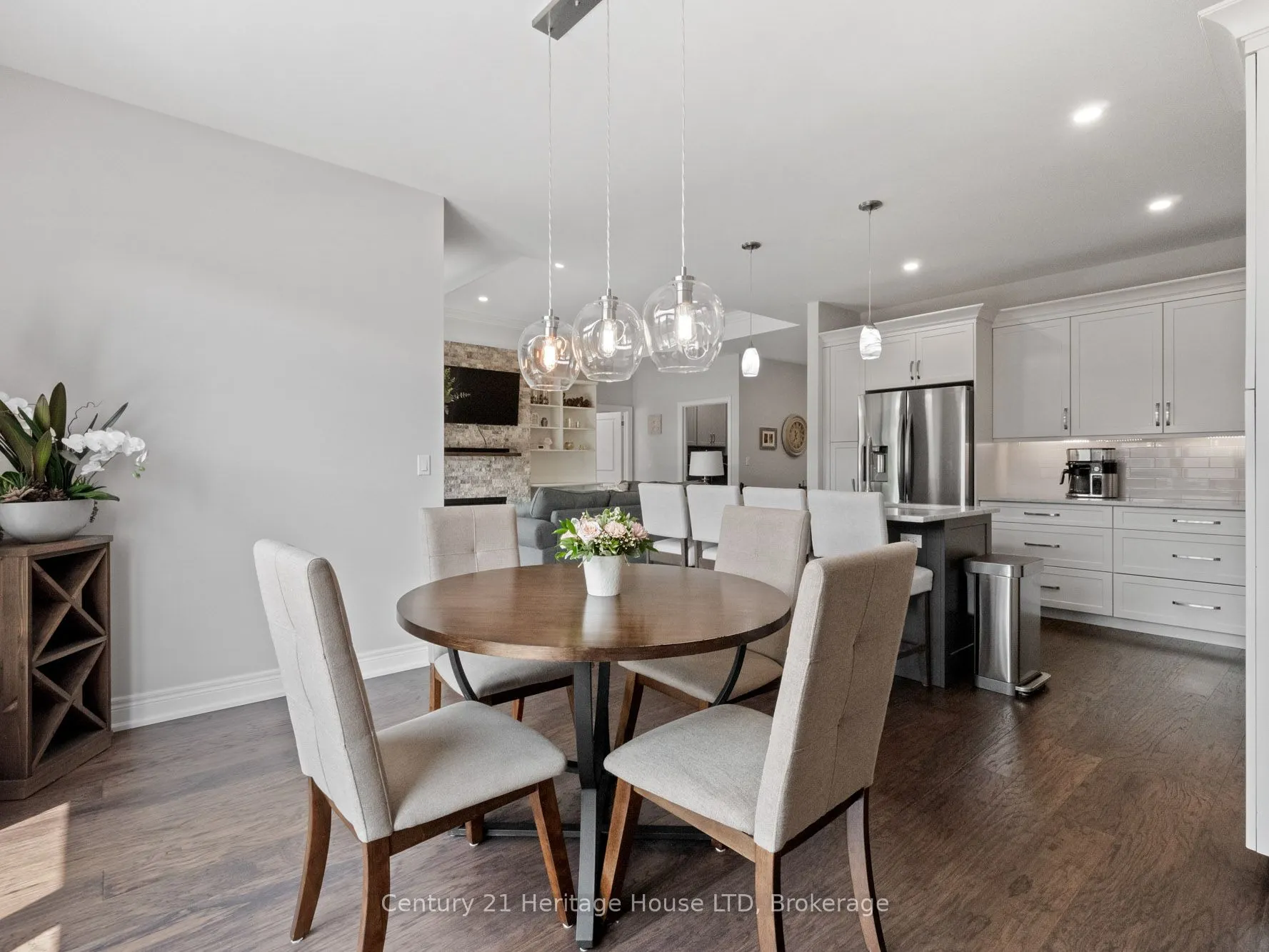 281 REGATTA Drive