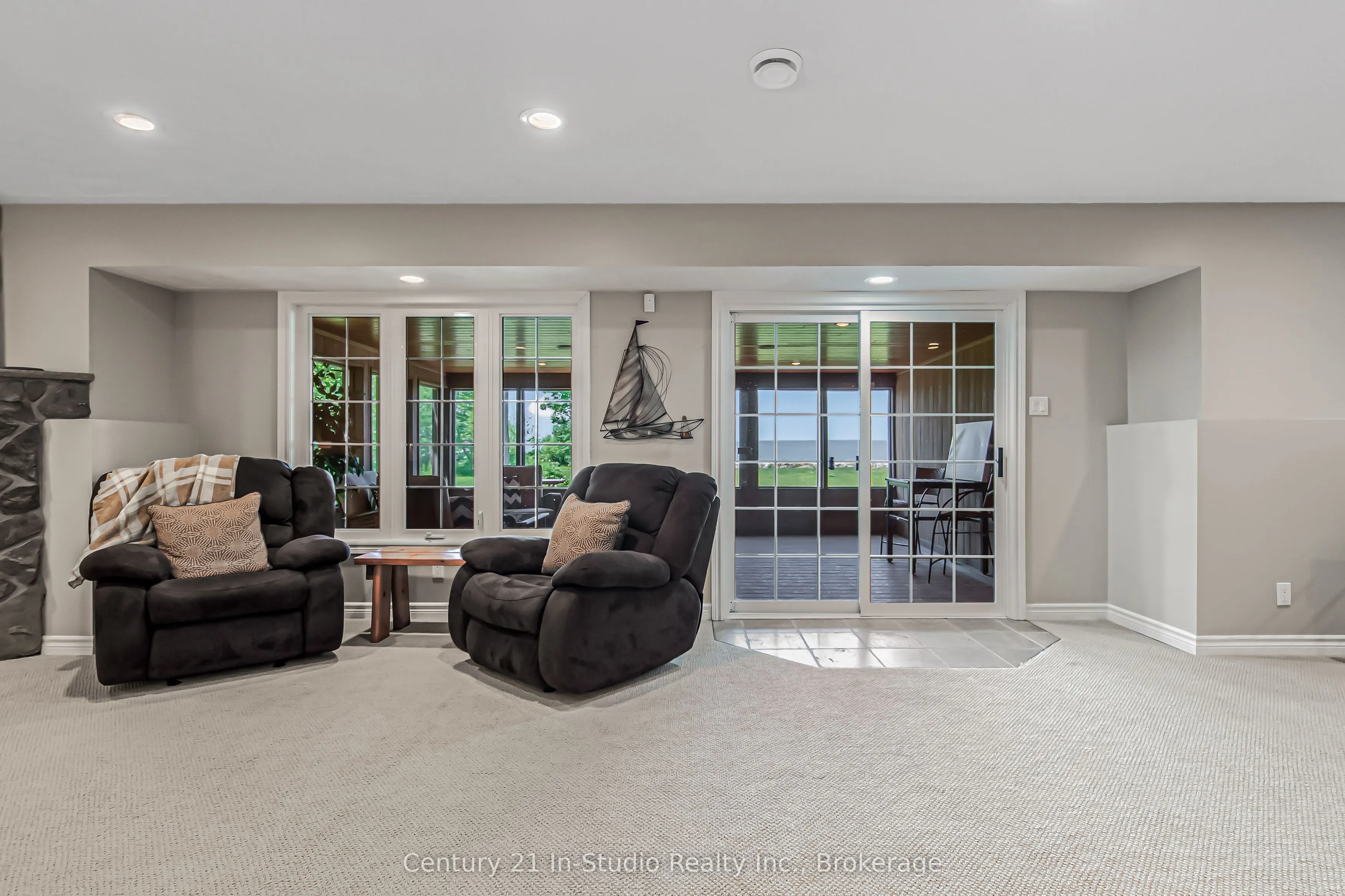 359690 Bayshore Road