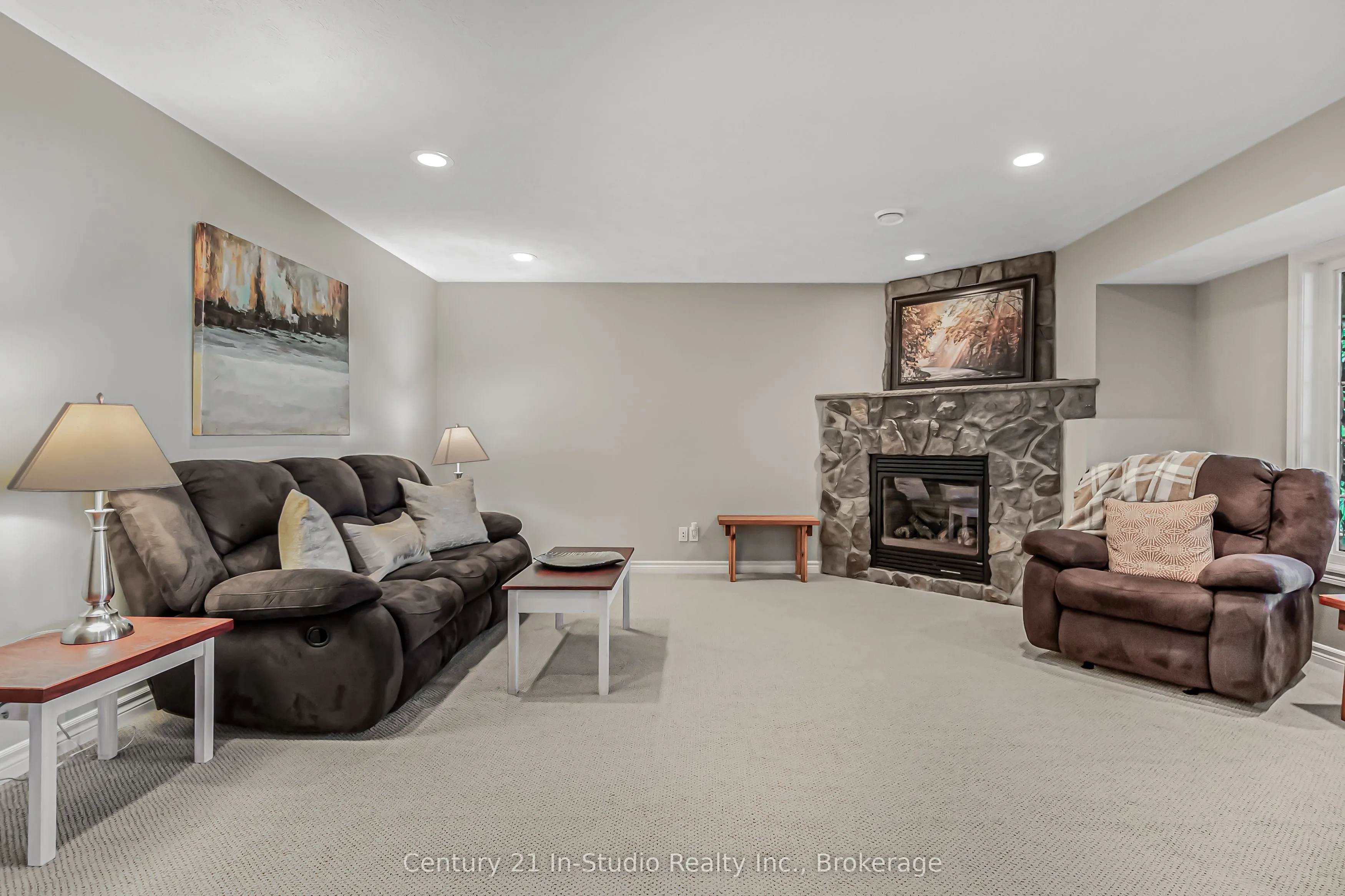 359690 Bayshore Road