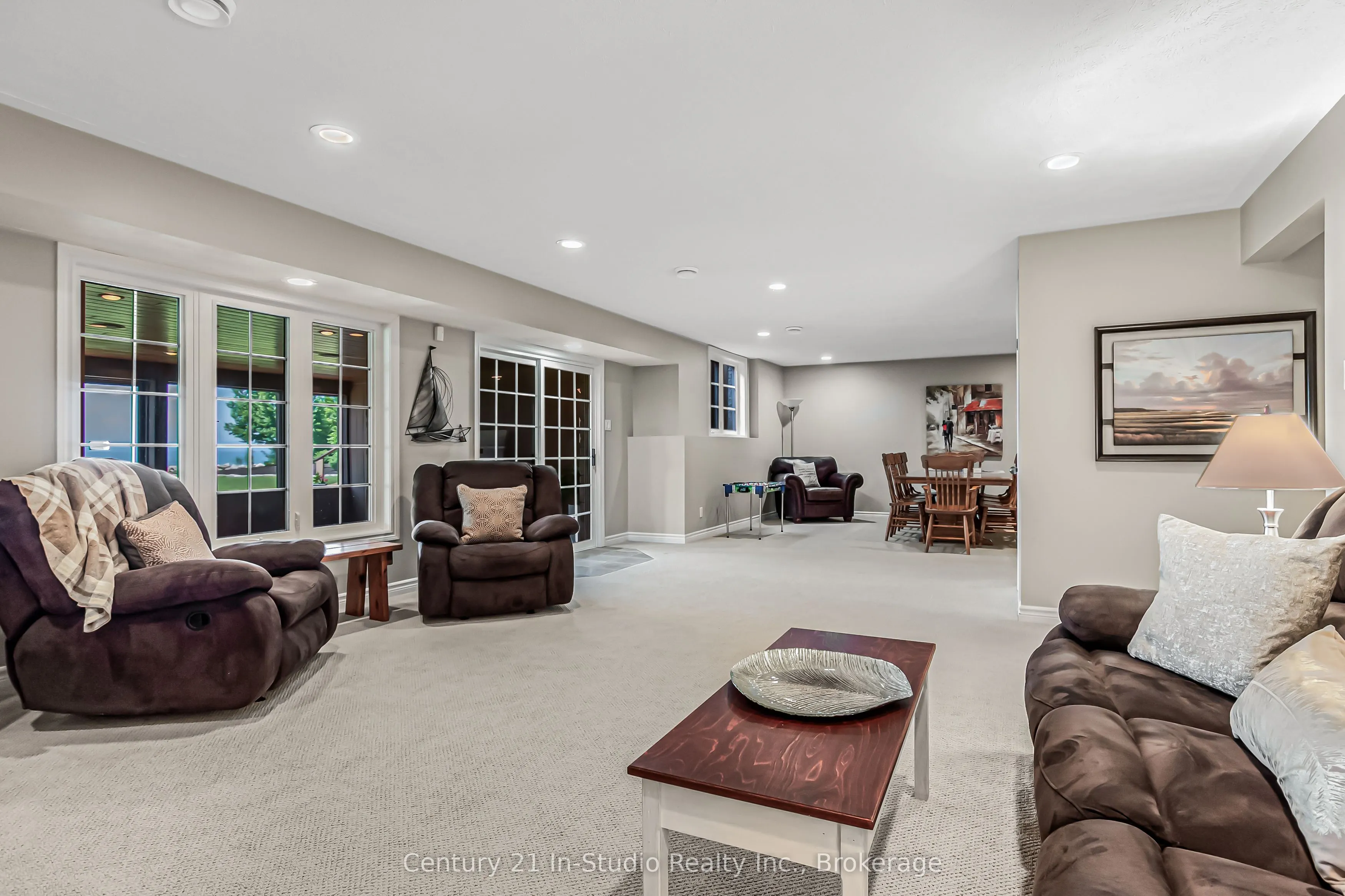 359690 Bayshore Road