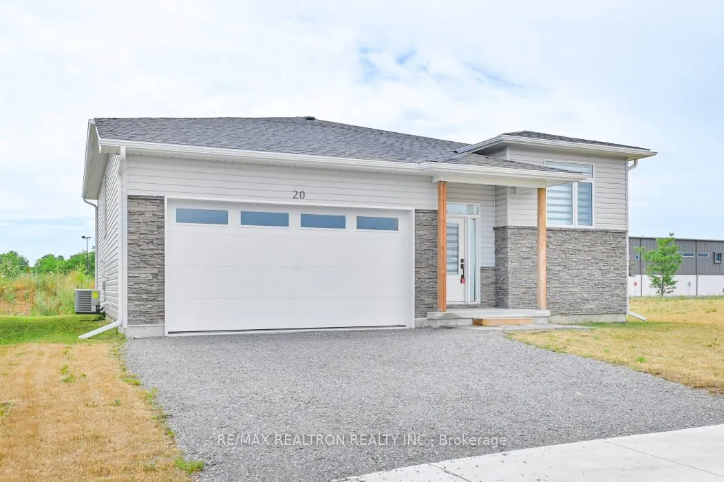 20 Summit Crescent