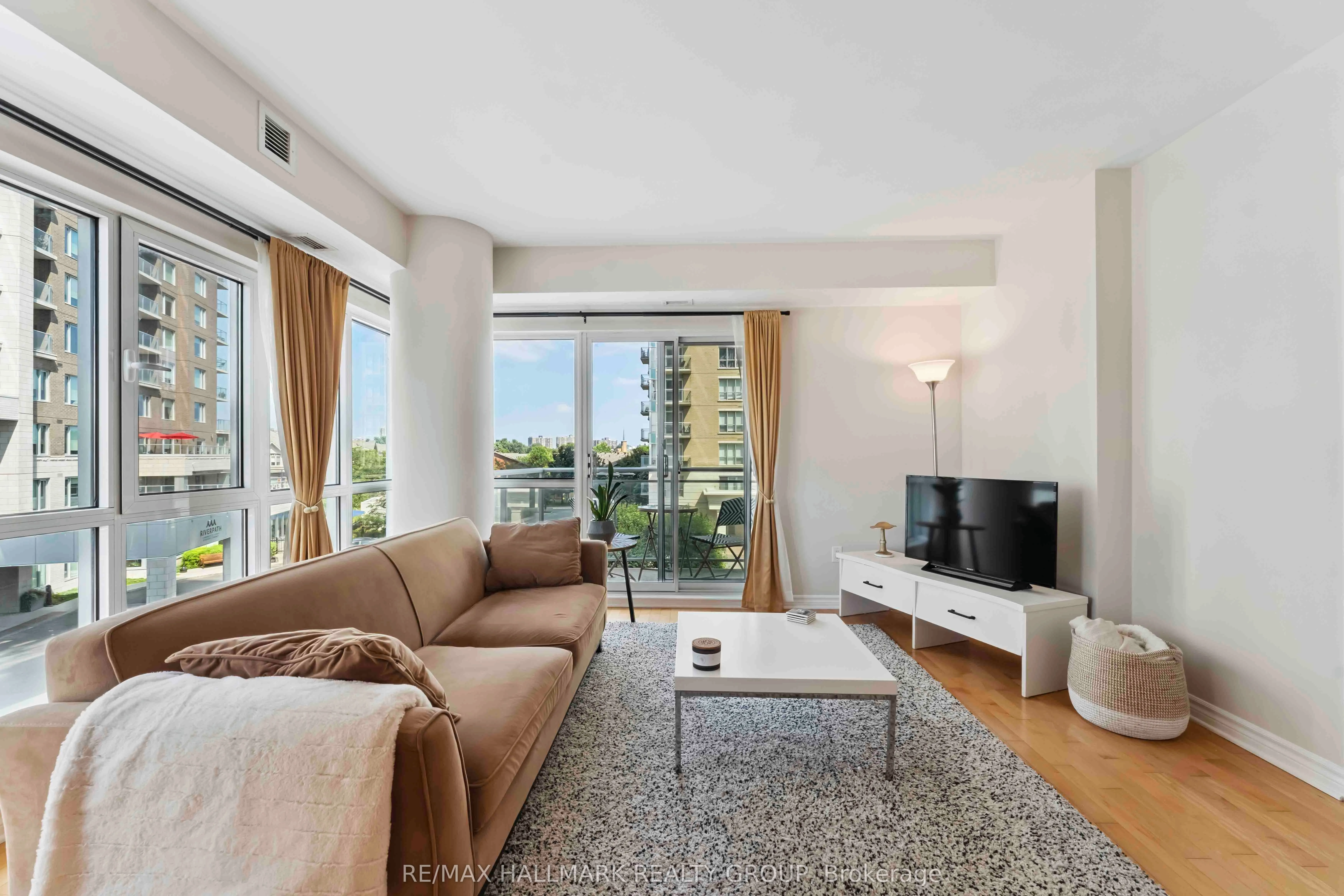 70 Landry Street, #304