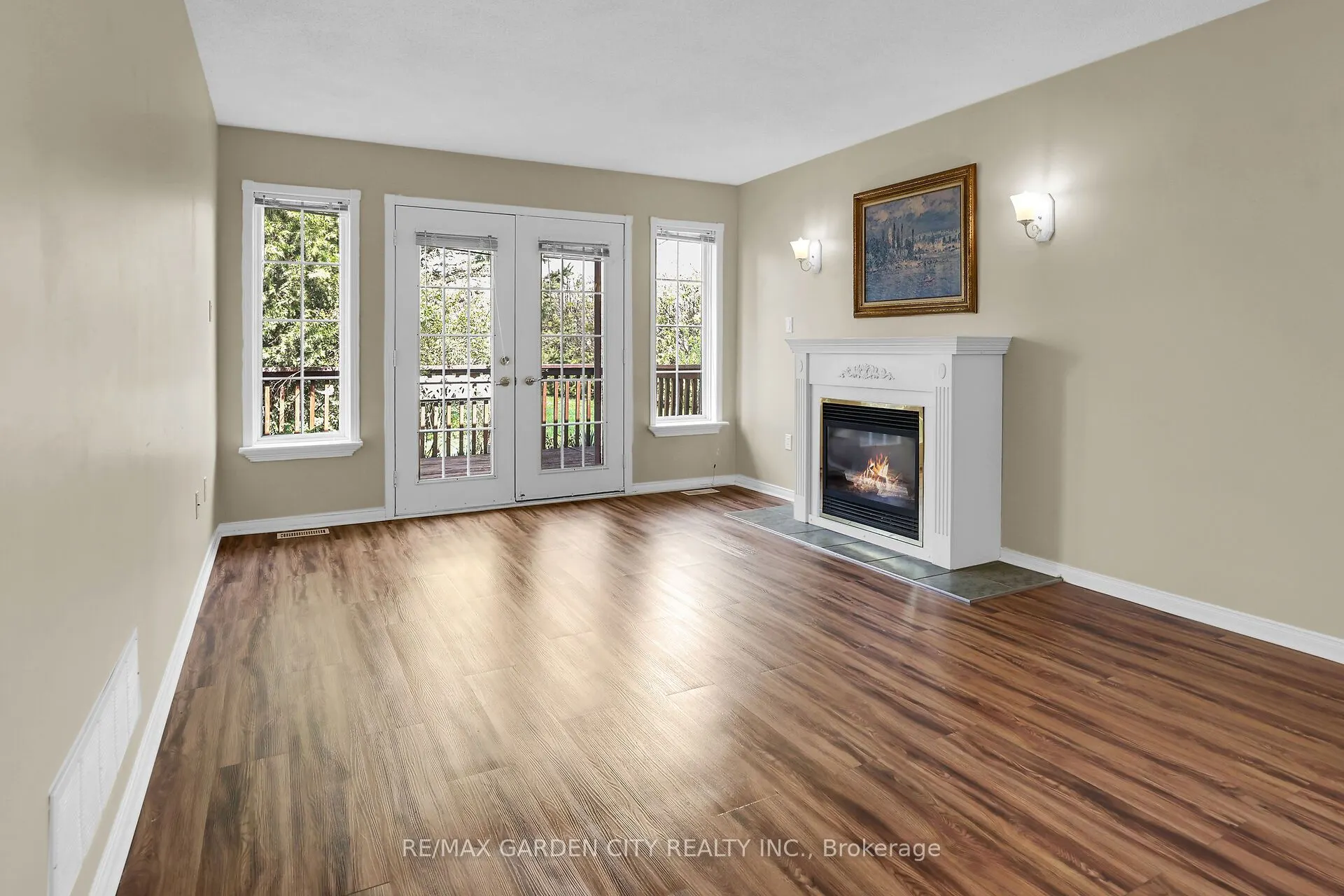 7 Village Drive, #42