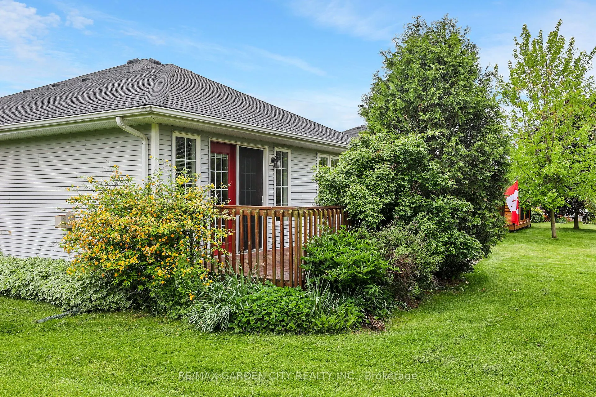 7 Village Drive, #42