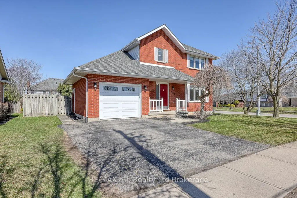 322 Lansdowne Avenue