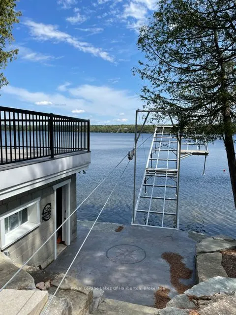10 Griffin Drive
