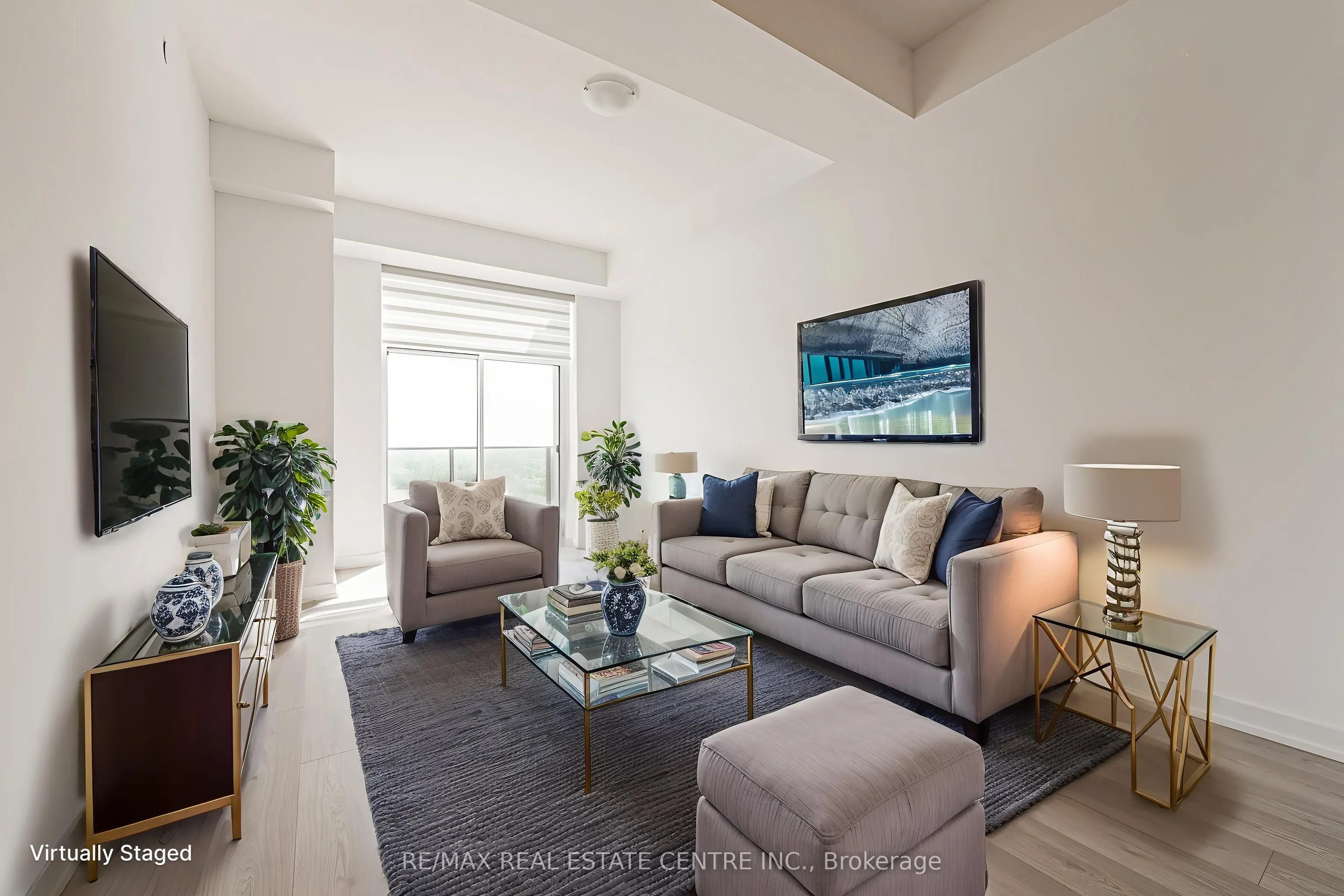 450 Dundas Street E, #1213