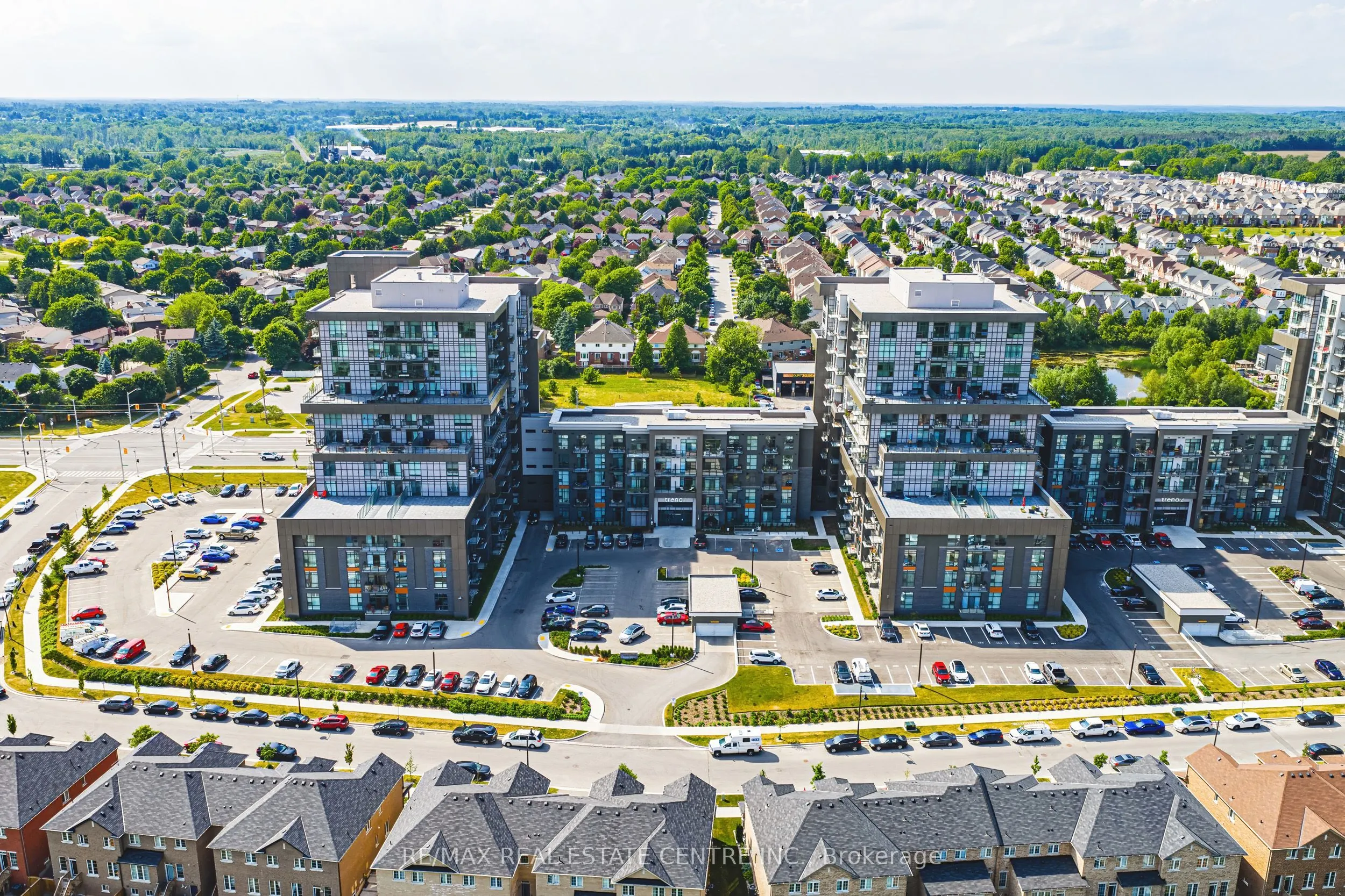 450 Dundas Street E, #1213