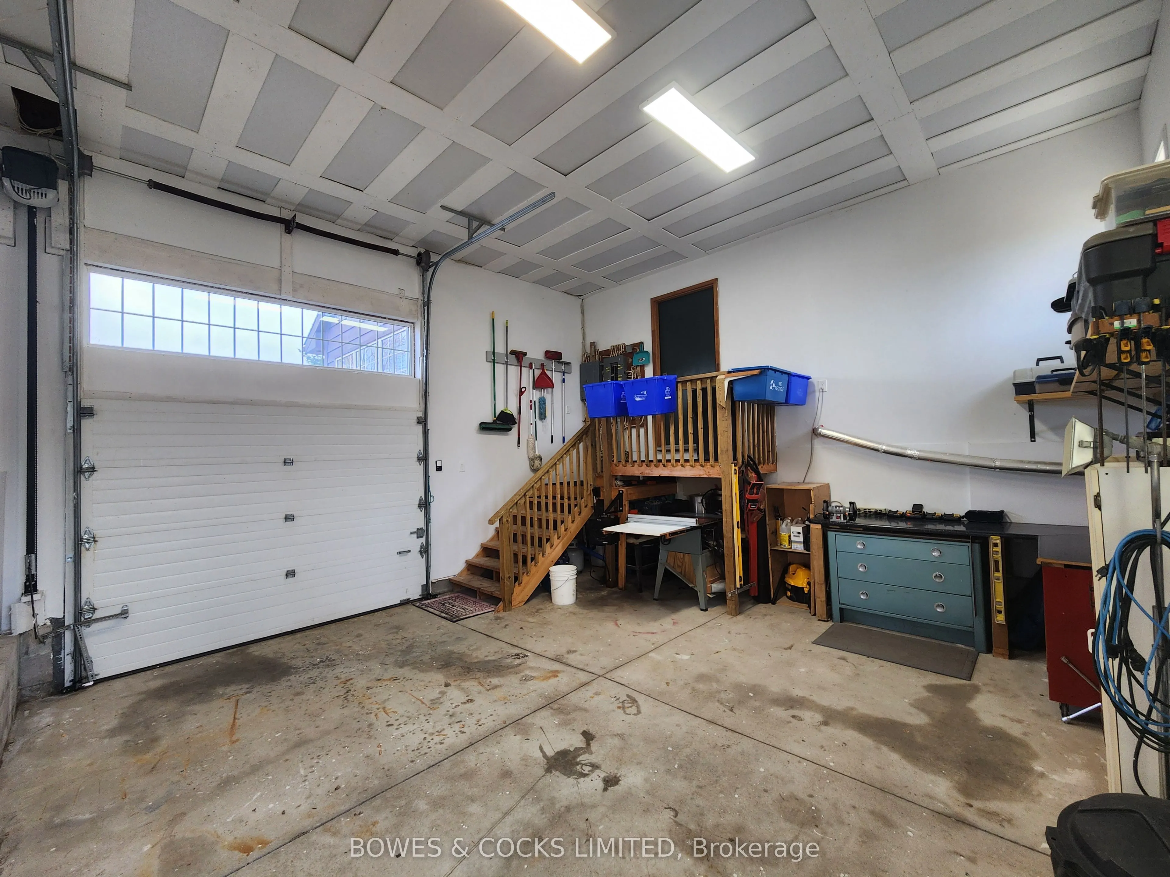 1034 Serpent Mounds Road