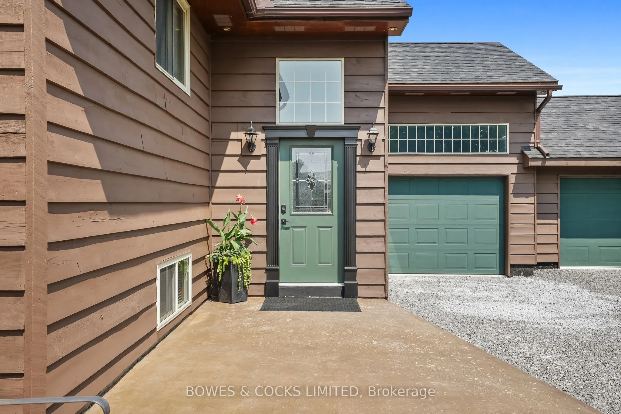 1034 Serpent Mounds Road
