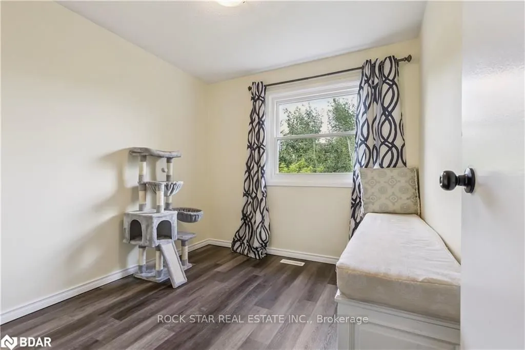 511 Quiet Place, #5