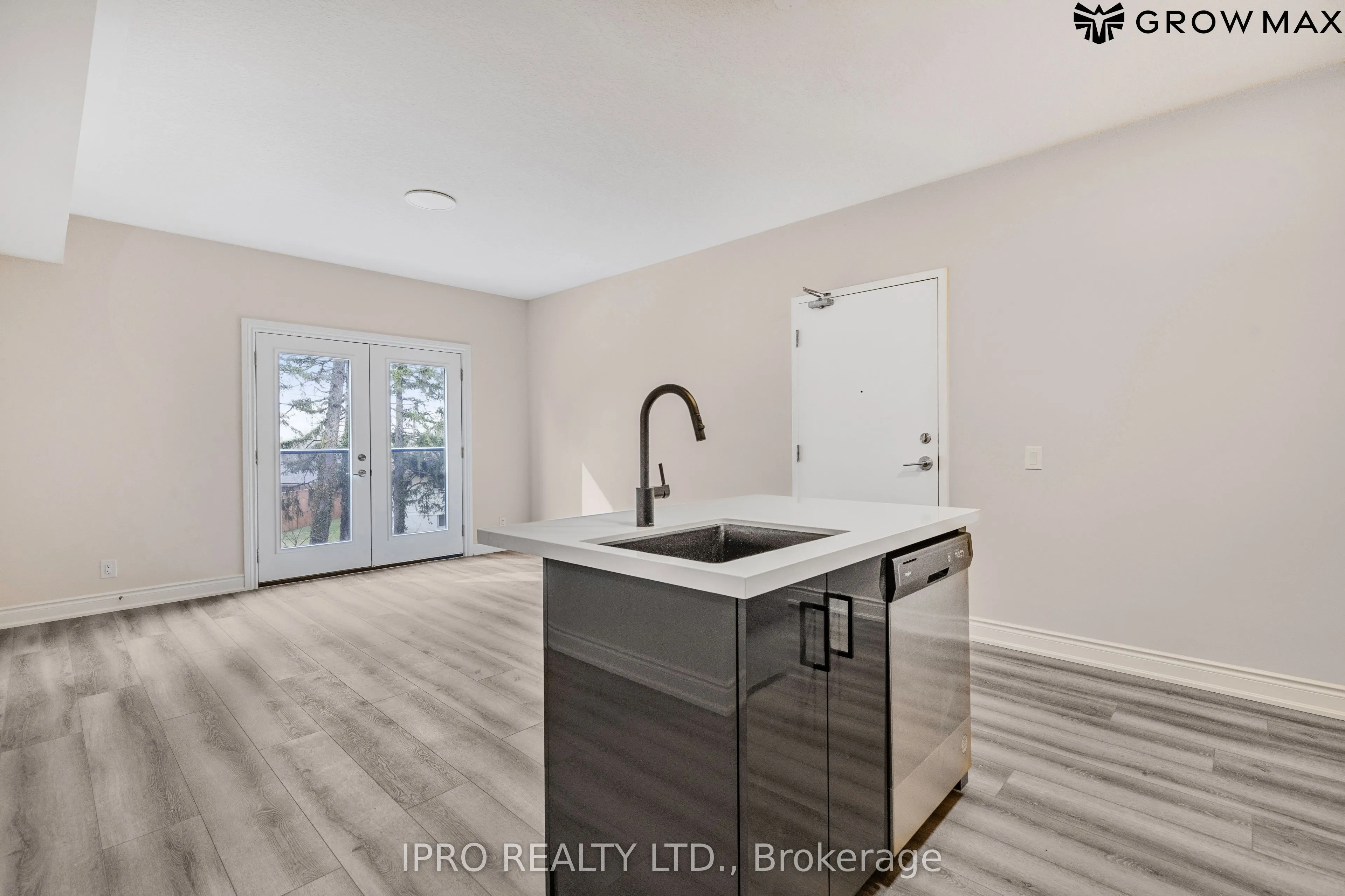 261 King Street E, #202-2B