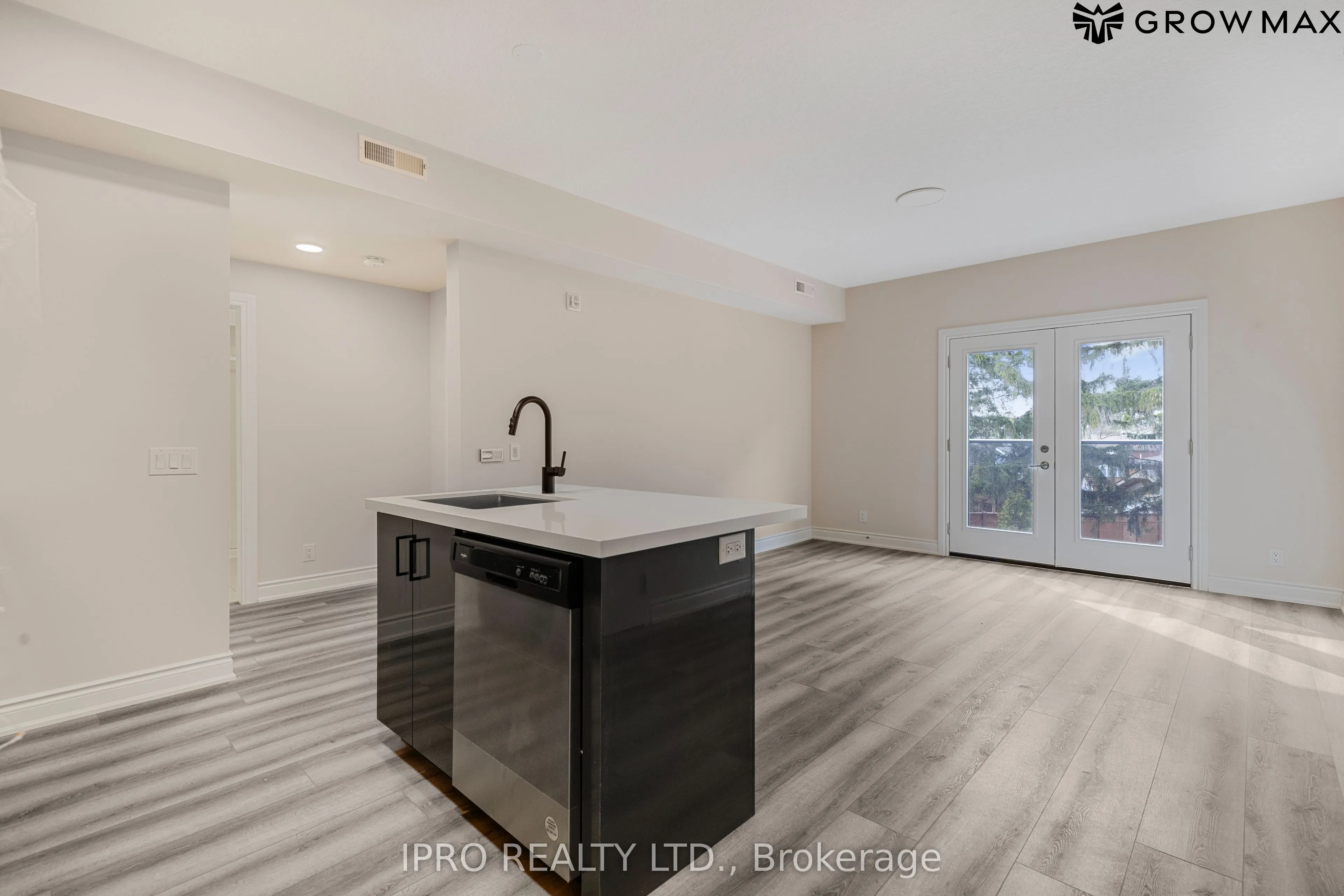 261 King Street E, #202-2B