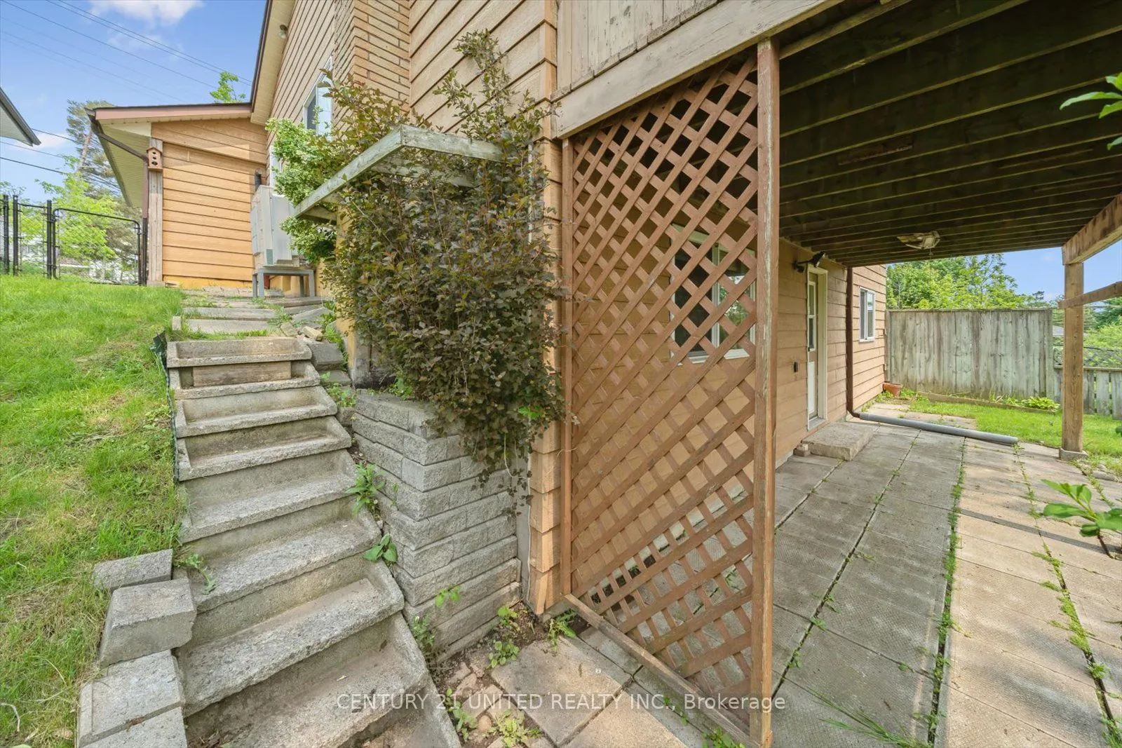 411 Highland Road