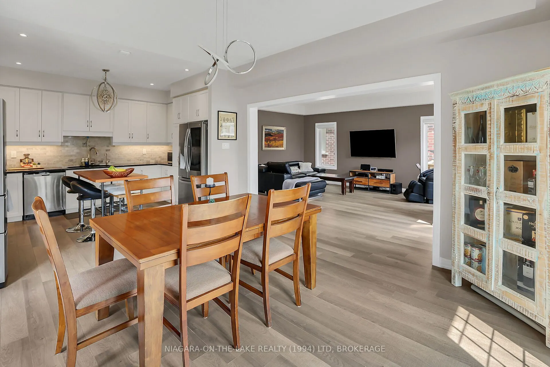 7 Cannery Drive