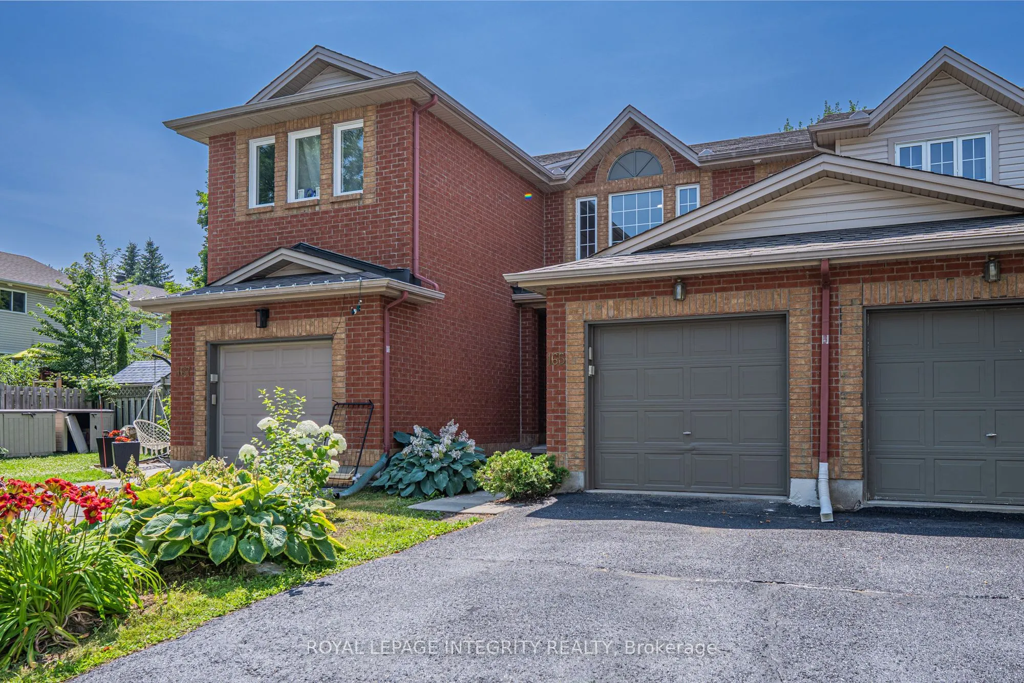 165 KINROSS Private
