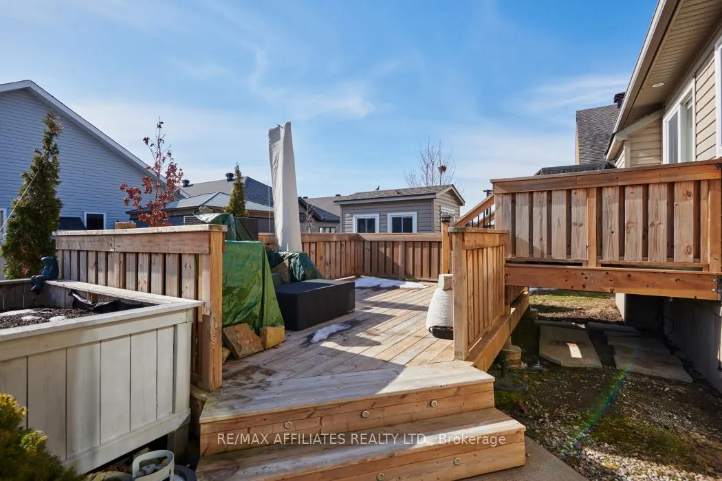448 Van Dusen Street
