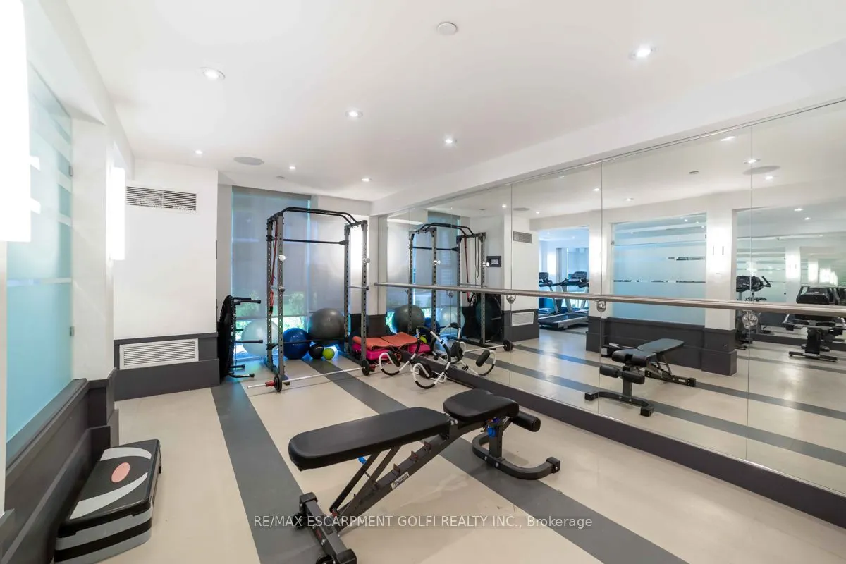 10 Concord Place, #201