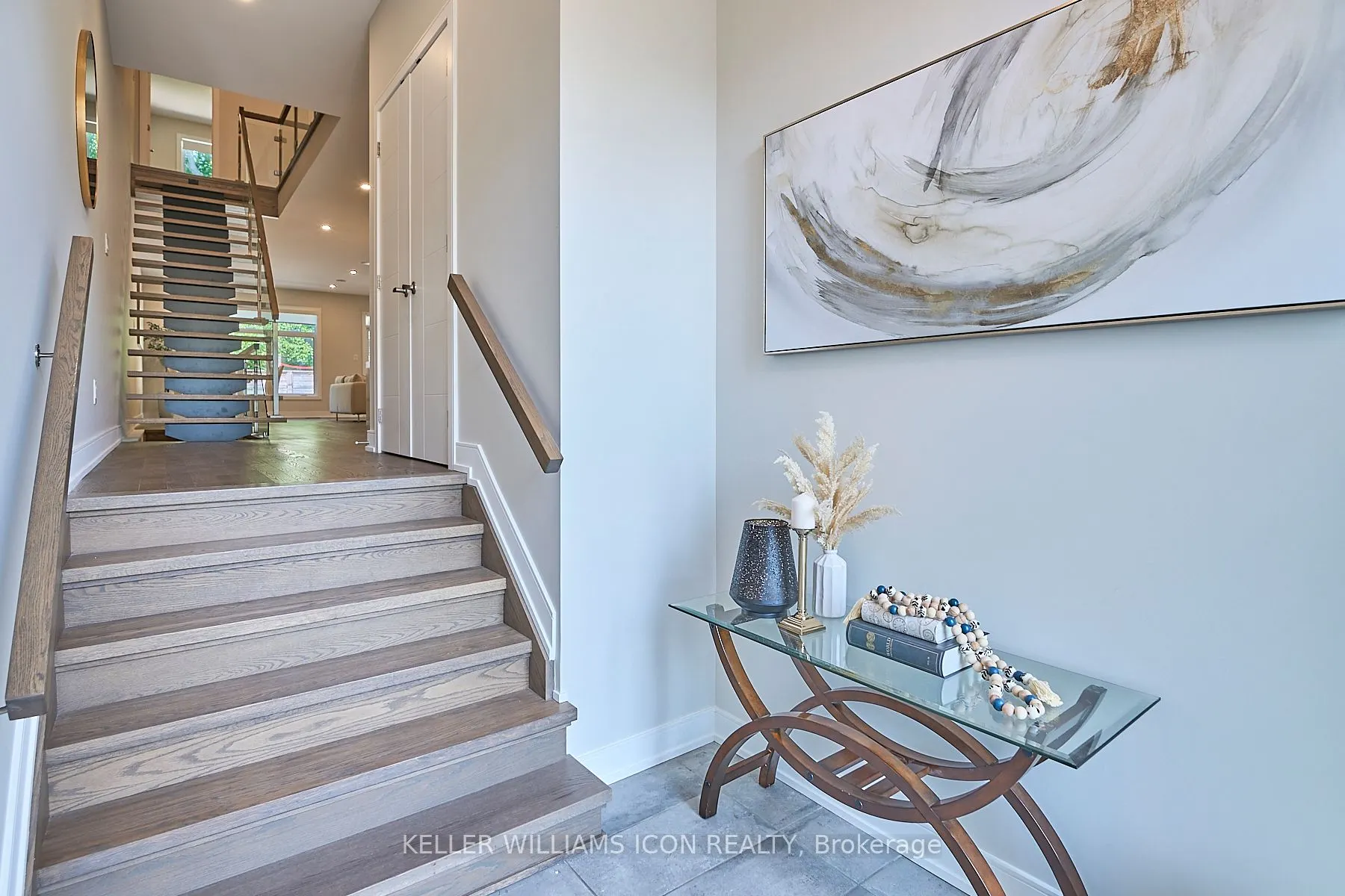261 Beechwood Avenue