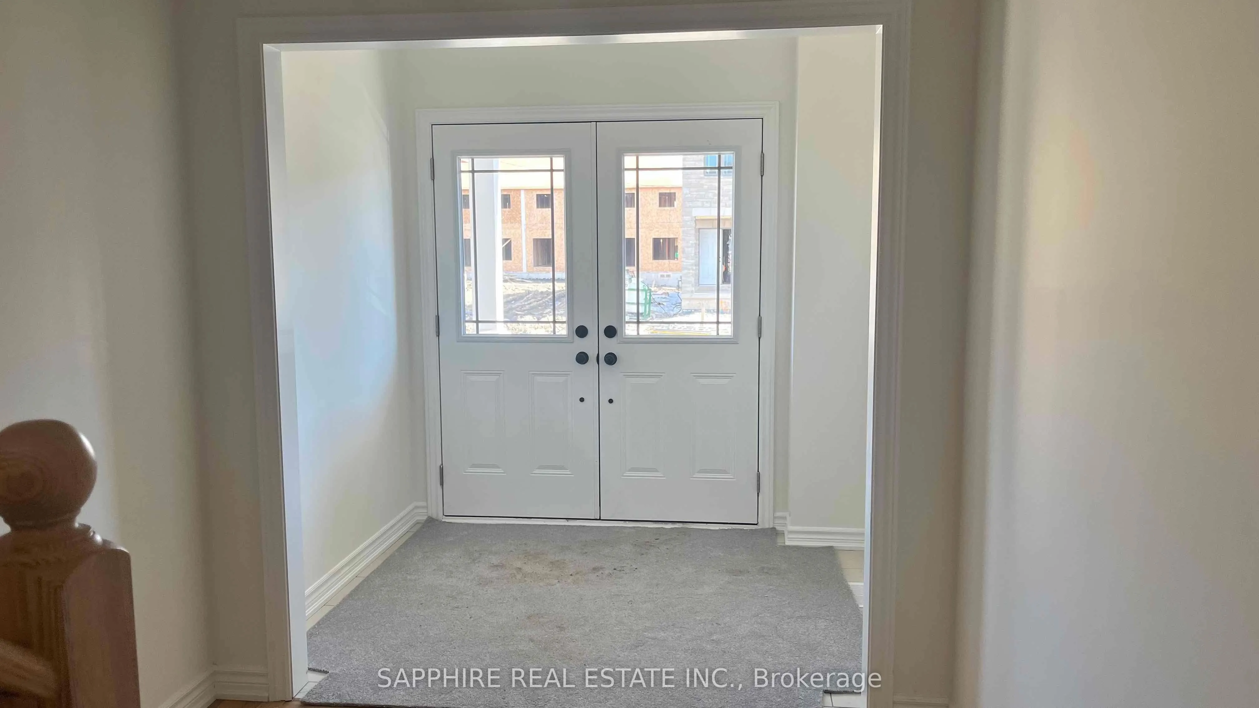 25 HUNTSWORTH Avenue