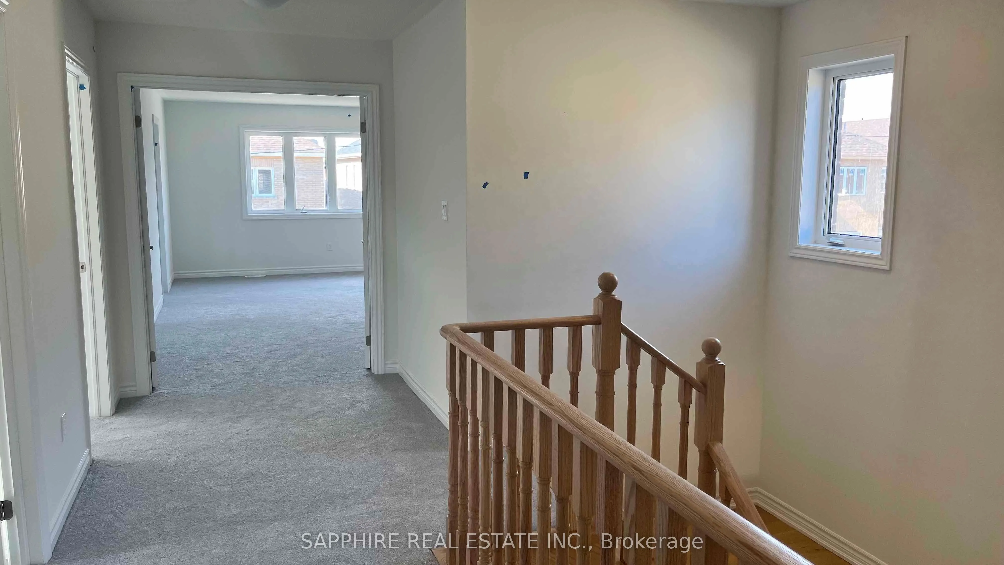25 HUNTSWORTH Avenue