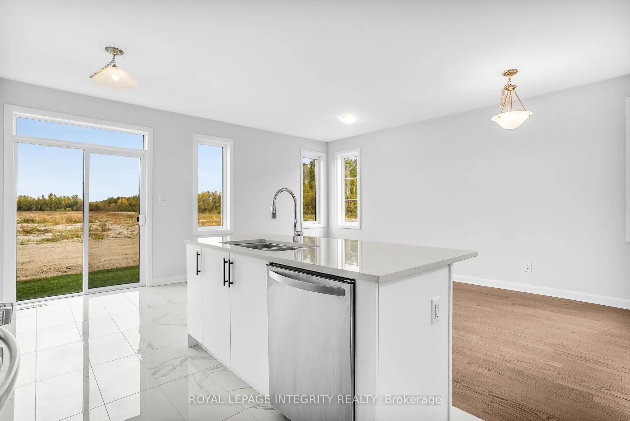 247 Elsie Macgill Walk