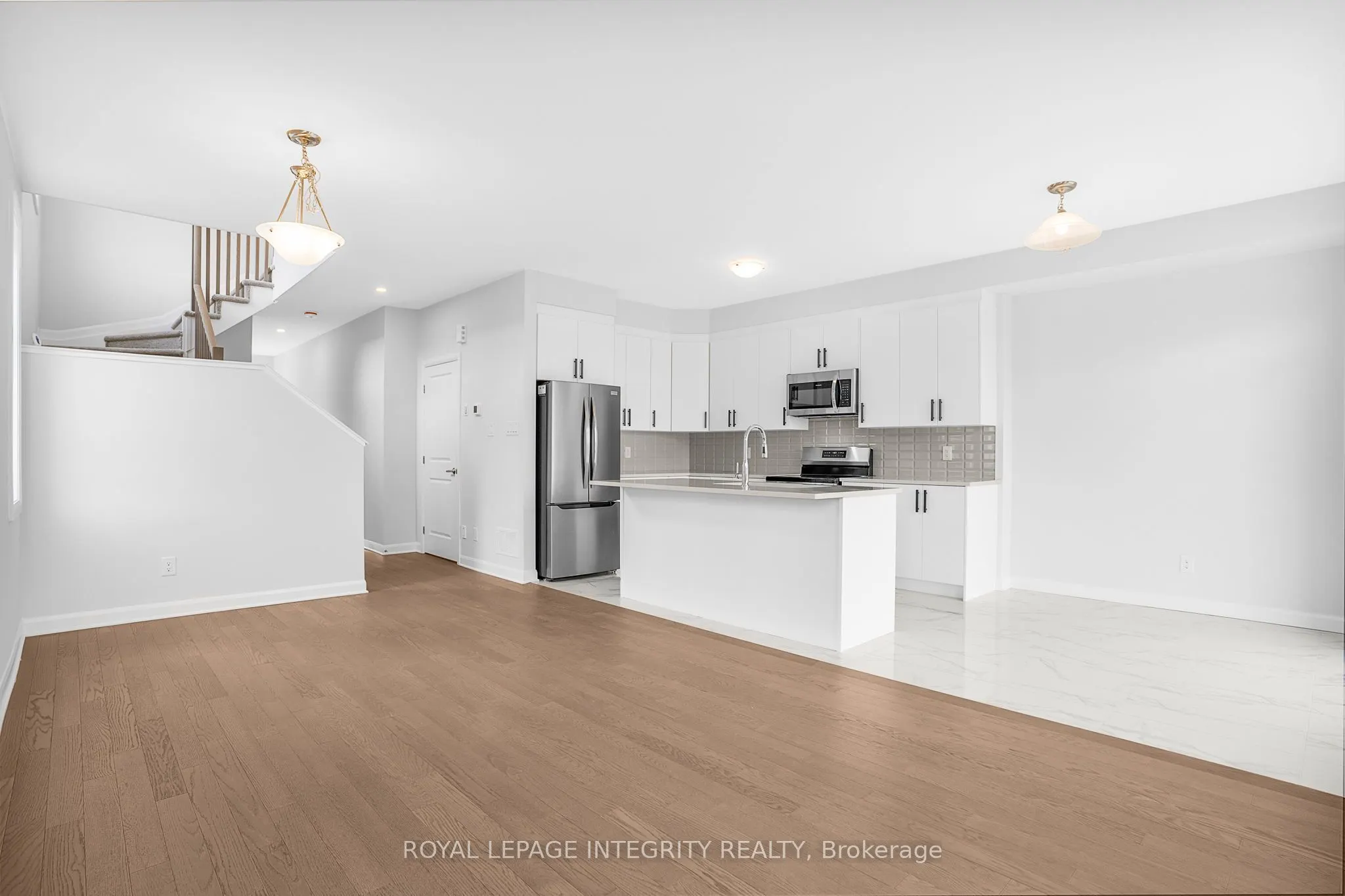 247 Elsie Macgill Walk