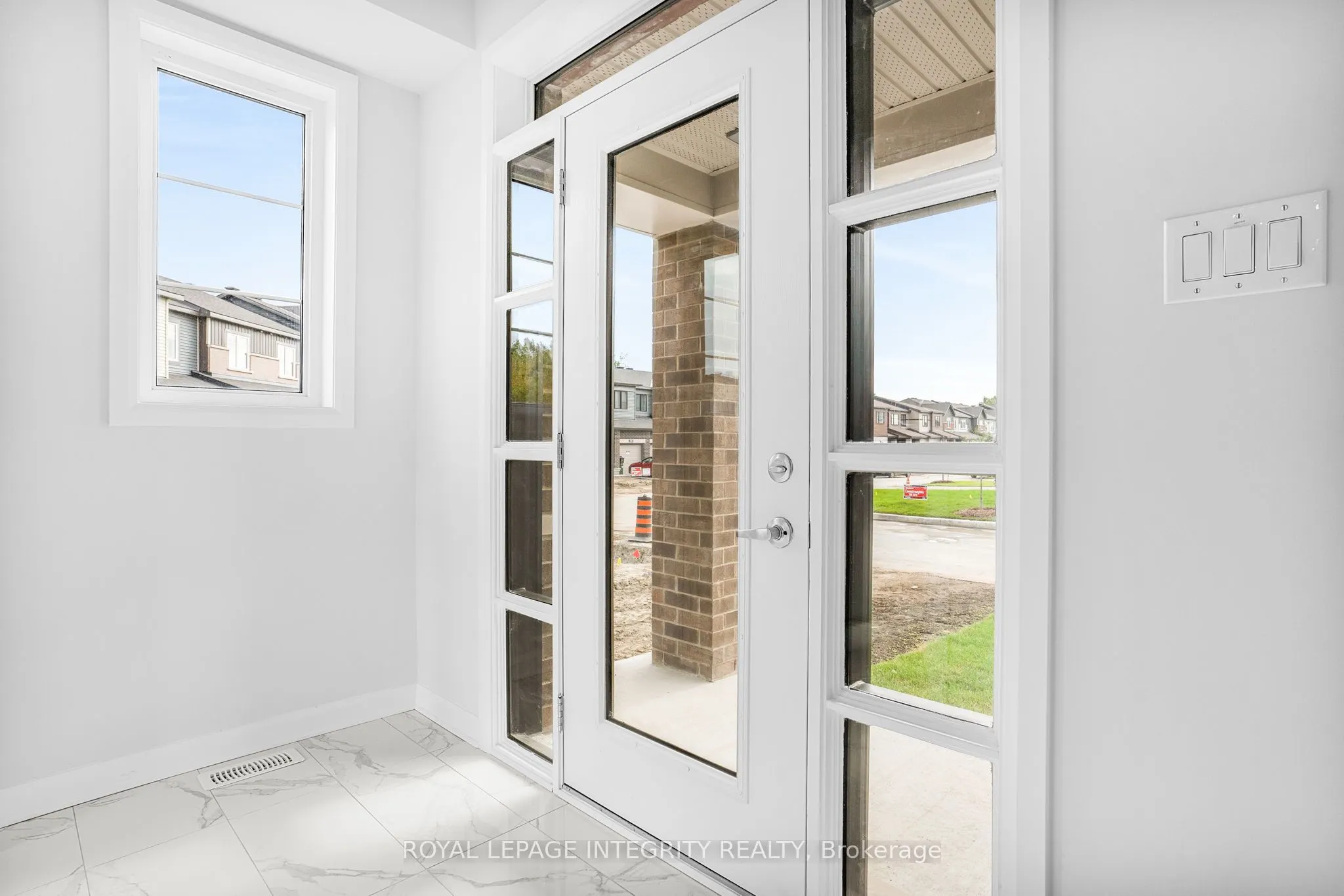 247 Elsie Macgill Walk