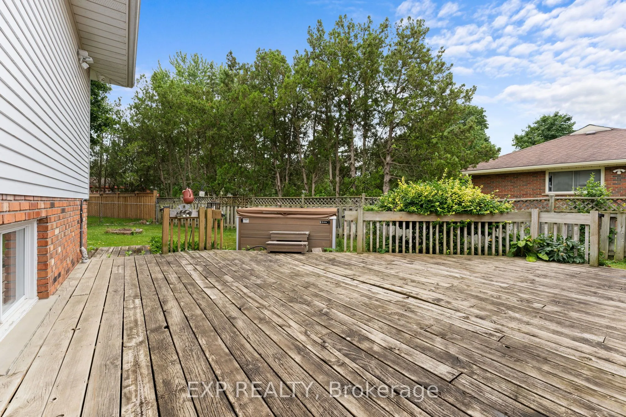 121 TollGate Road