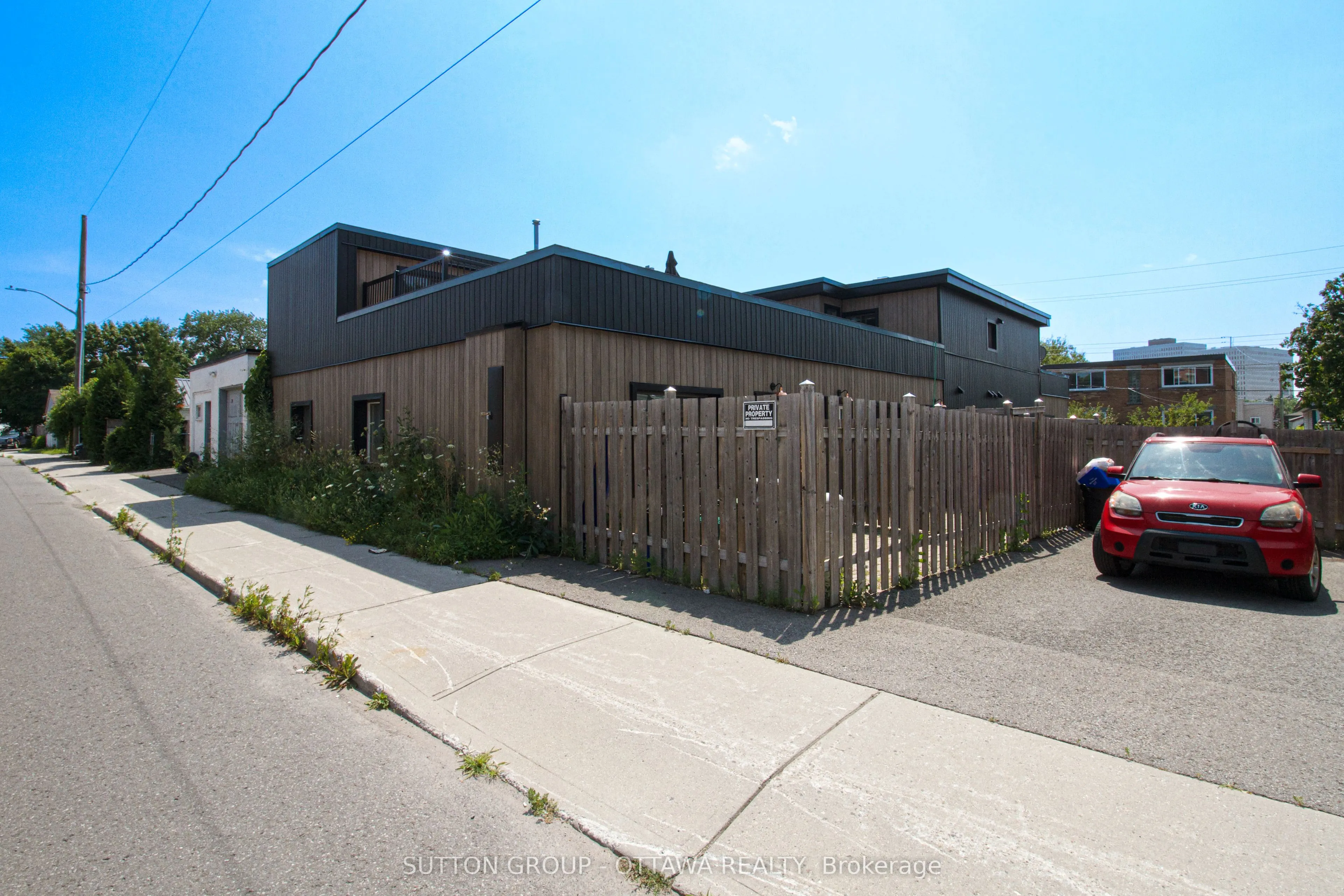 309 Cyr Avenue