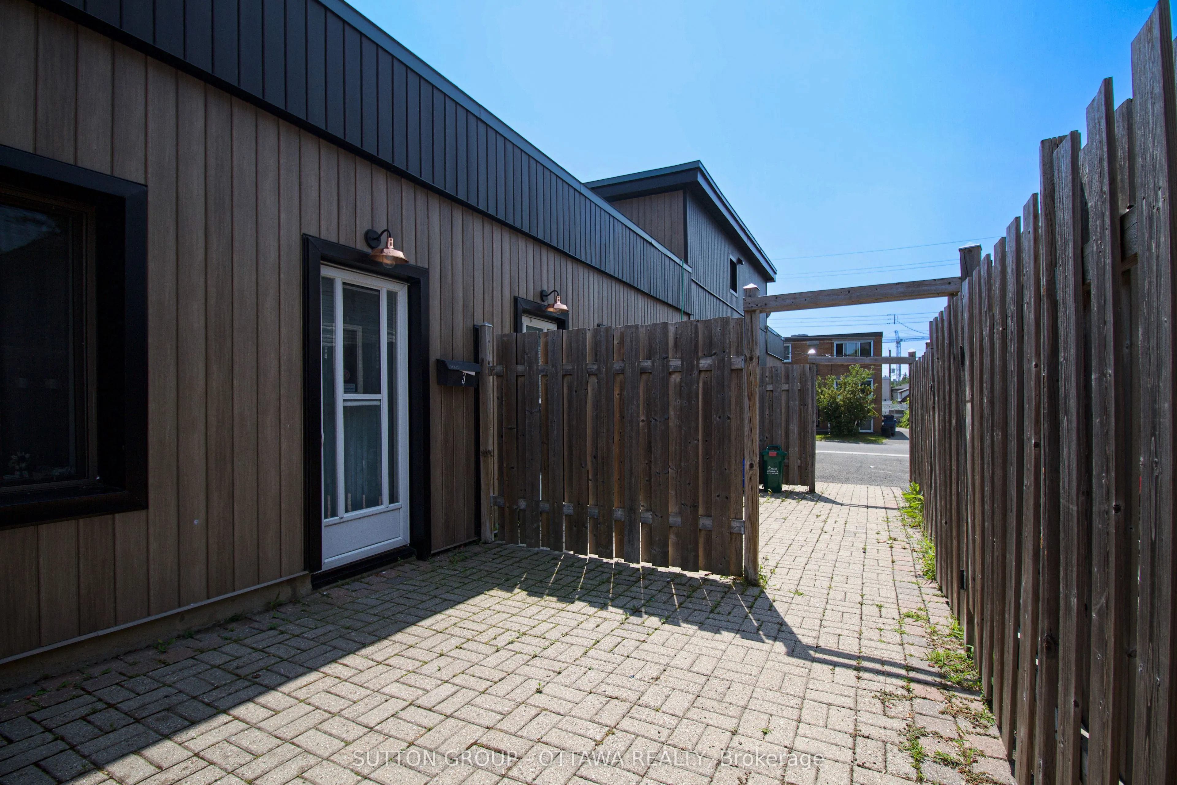 309 Cyr Avenue