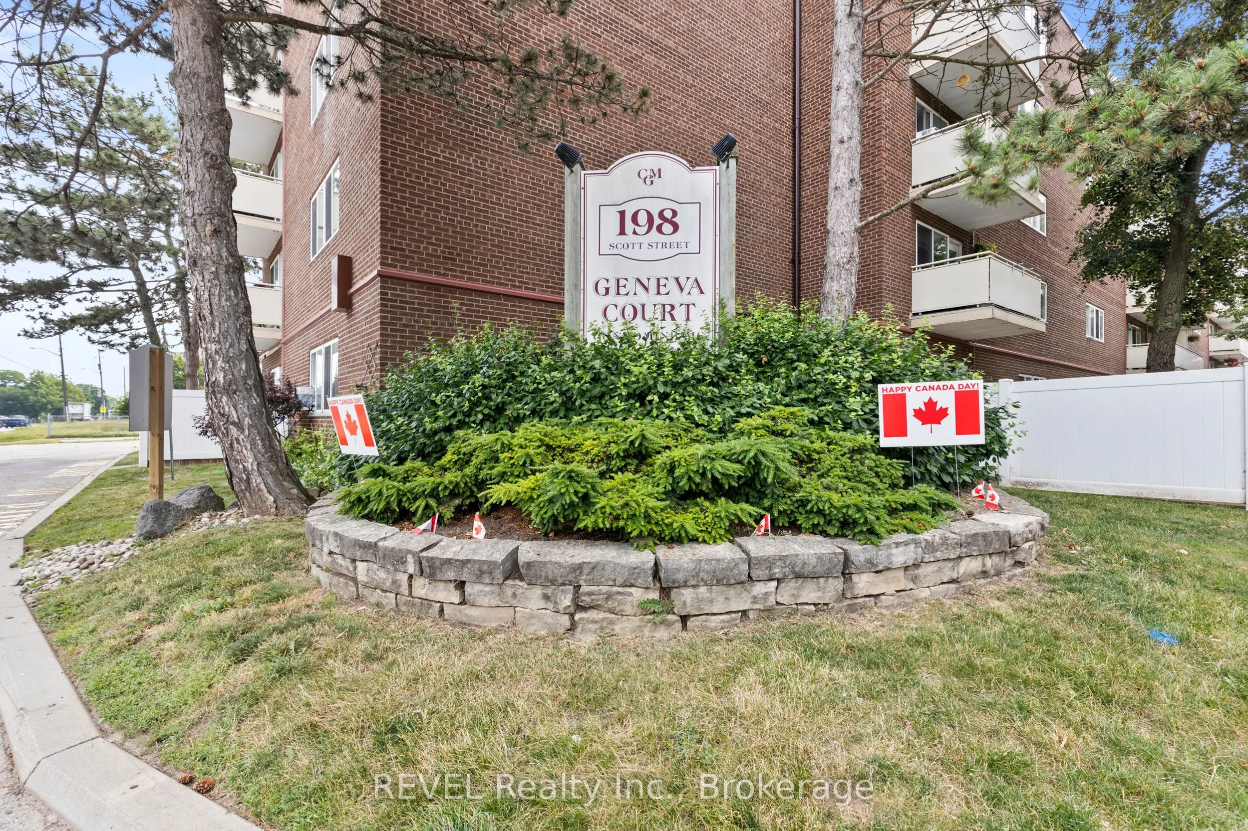 198 SCOTT Street, #317