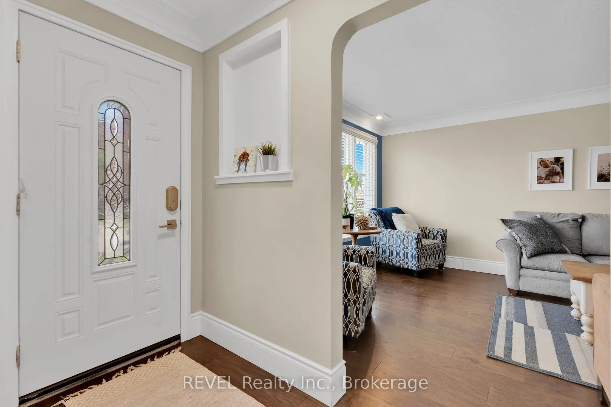 120 Royal Oak Drive